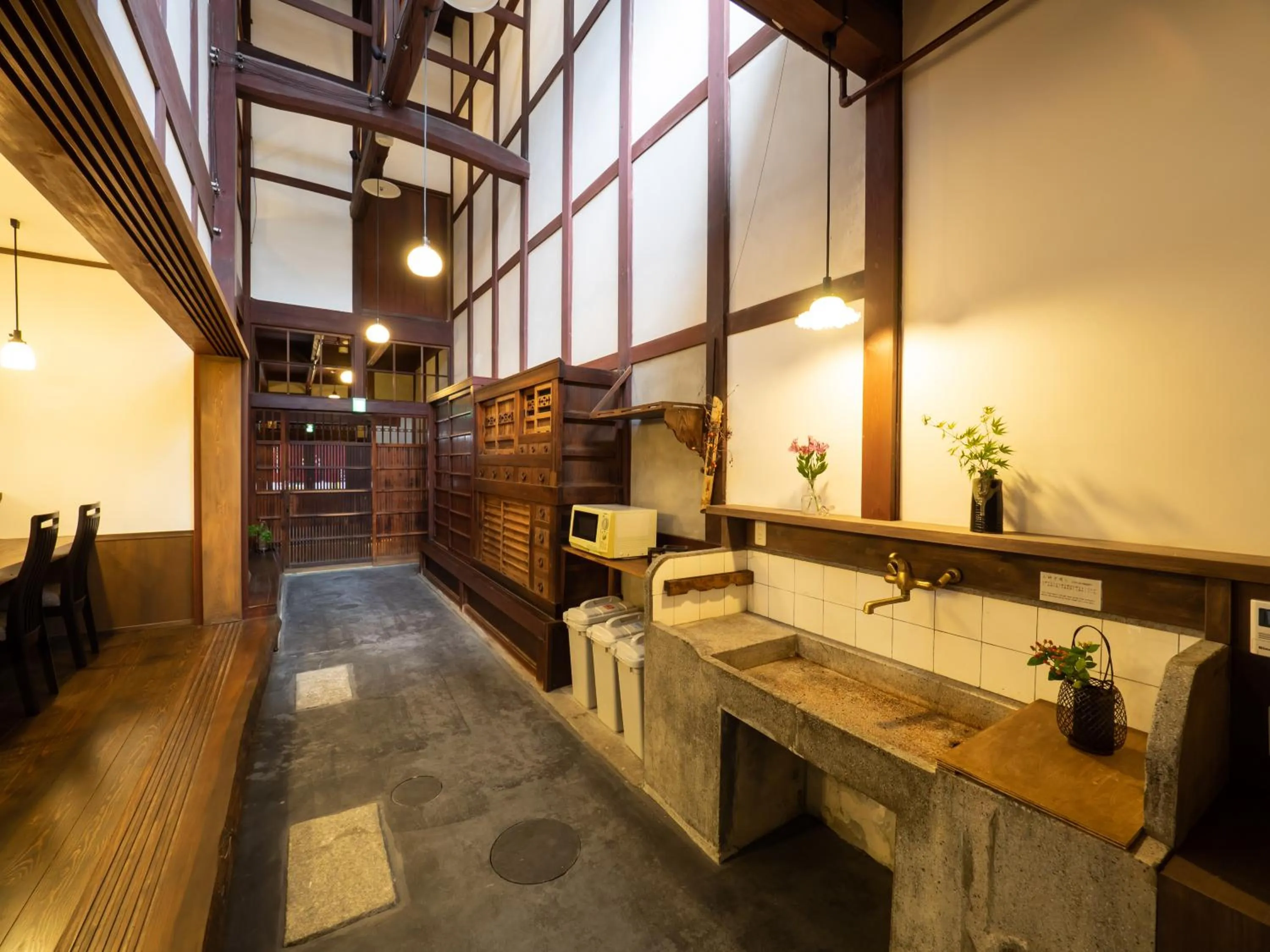 Inase Otsu Machiya Bed and Breakfast