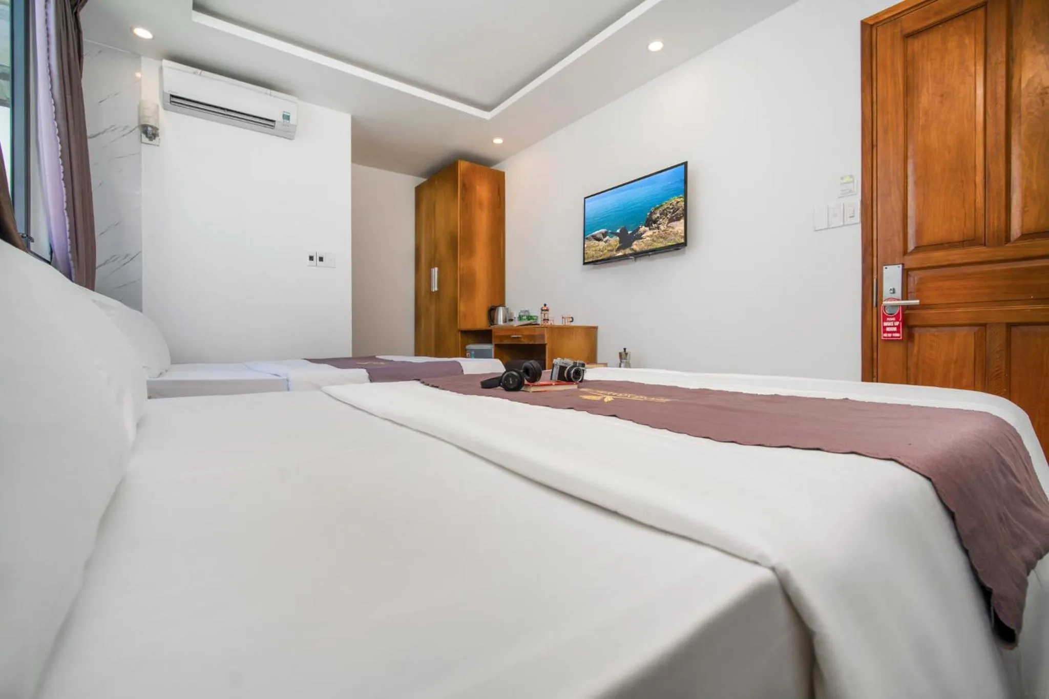 Bed in Trang Ngan Hotel by THG