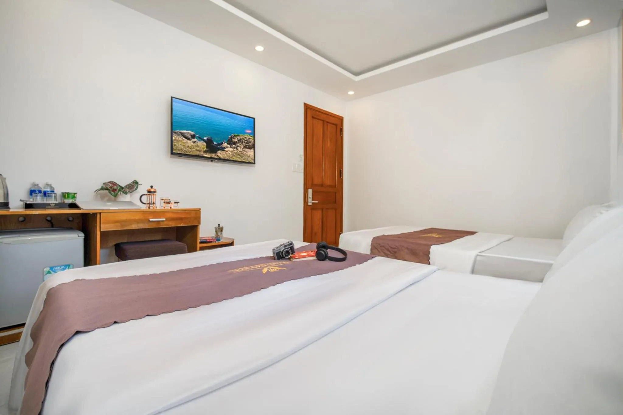Bed in Trang Ngan Hotel by THG