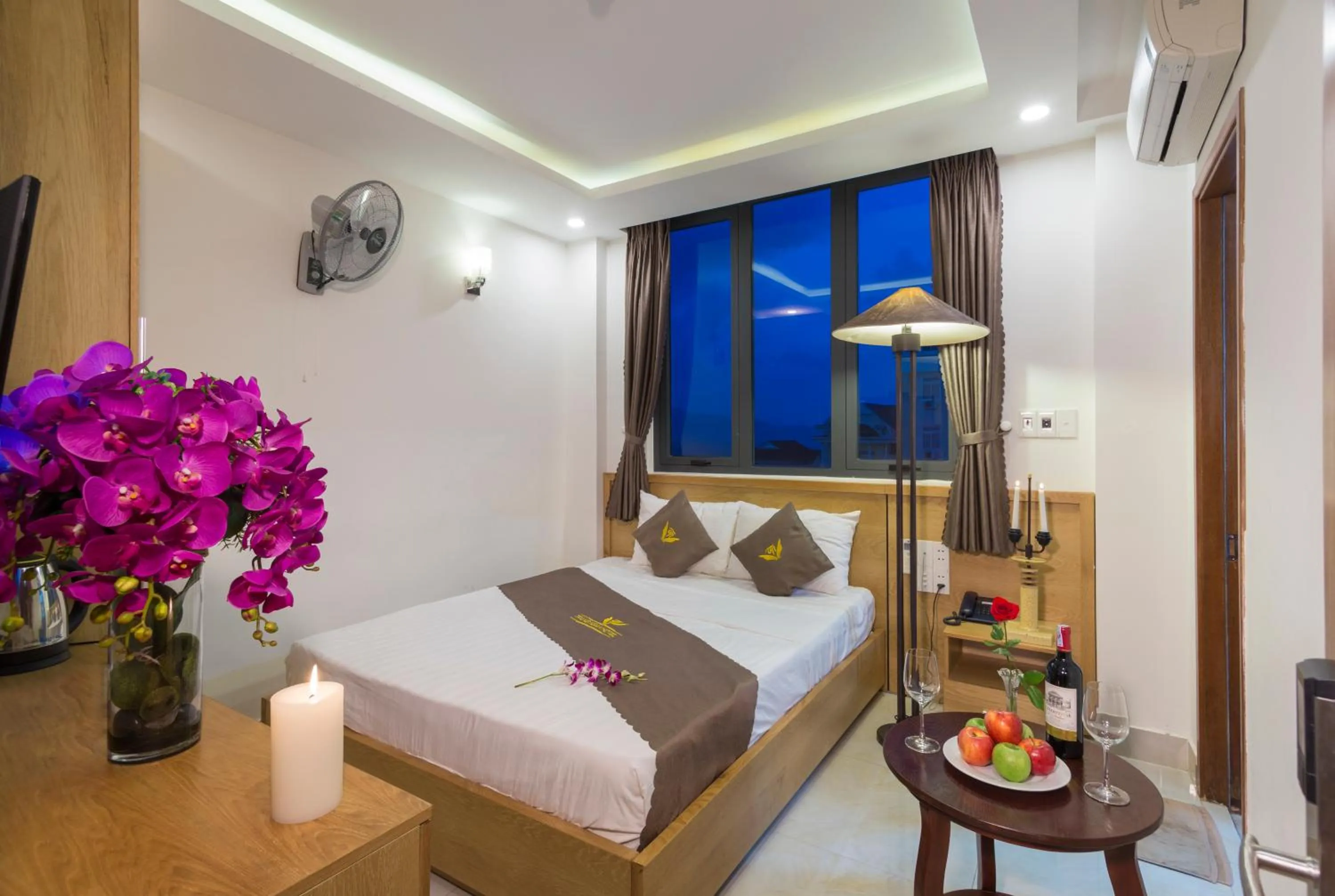 Bed in Trang Ngan Hotel by THG