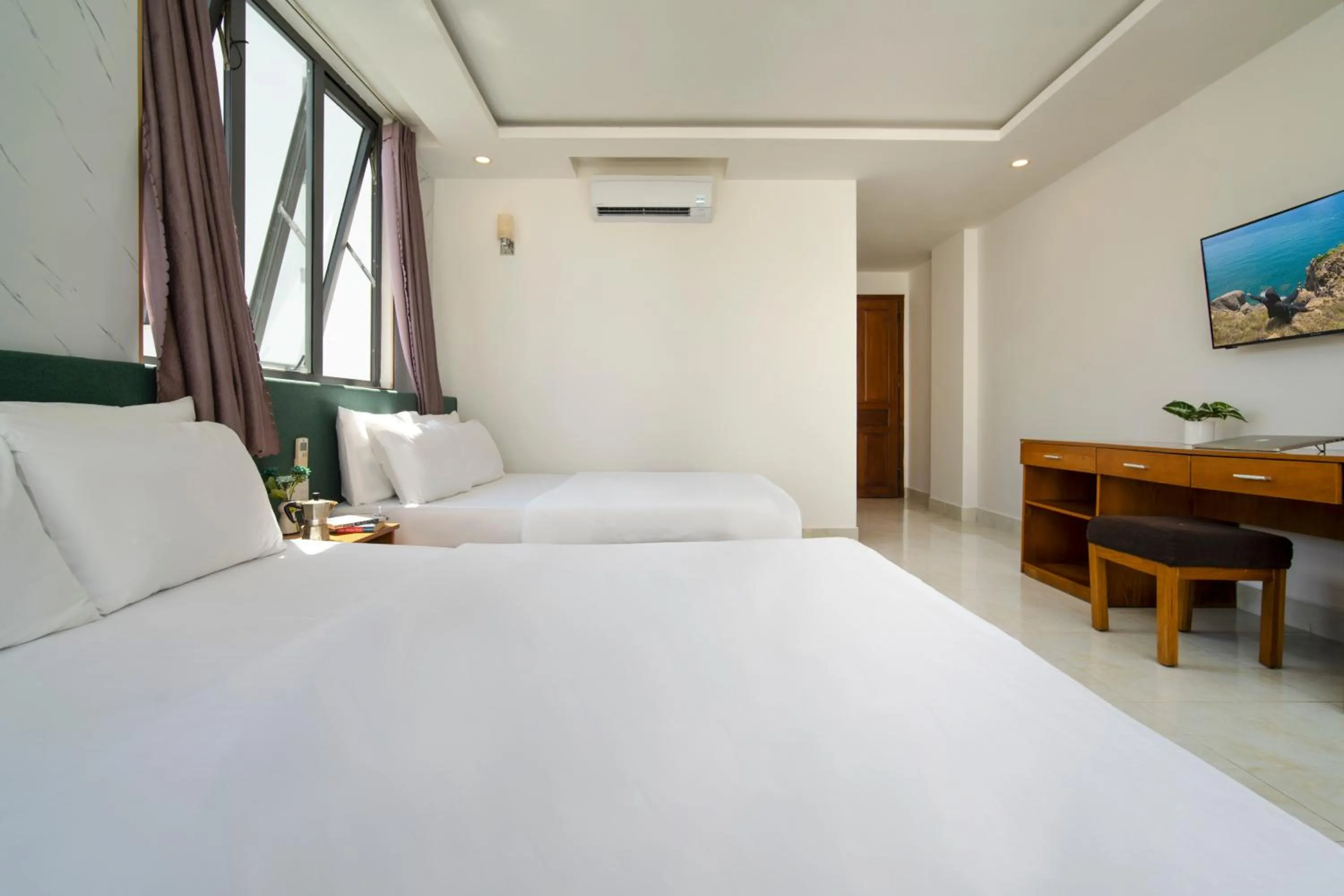 Bed in Trang Ngan Hotel by THG