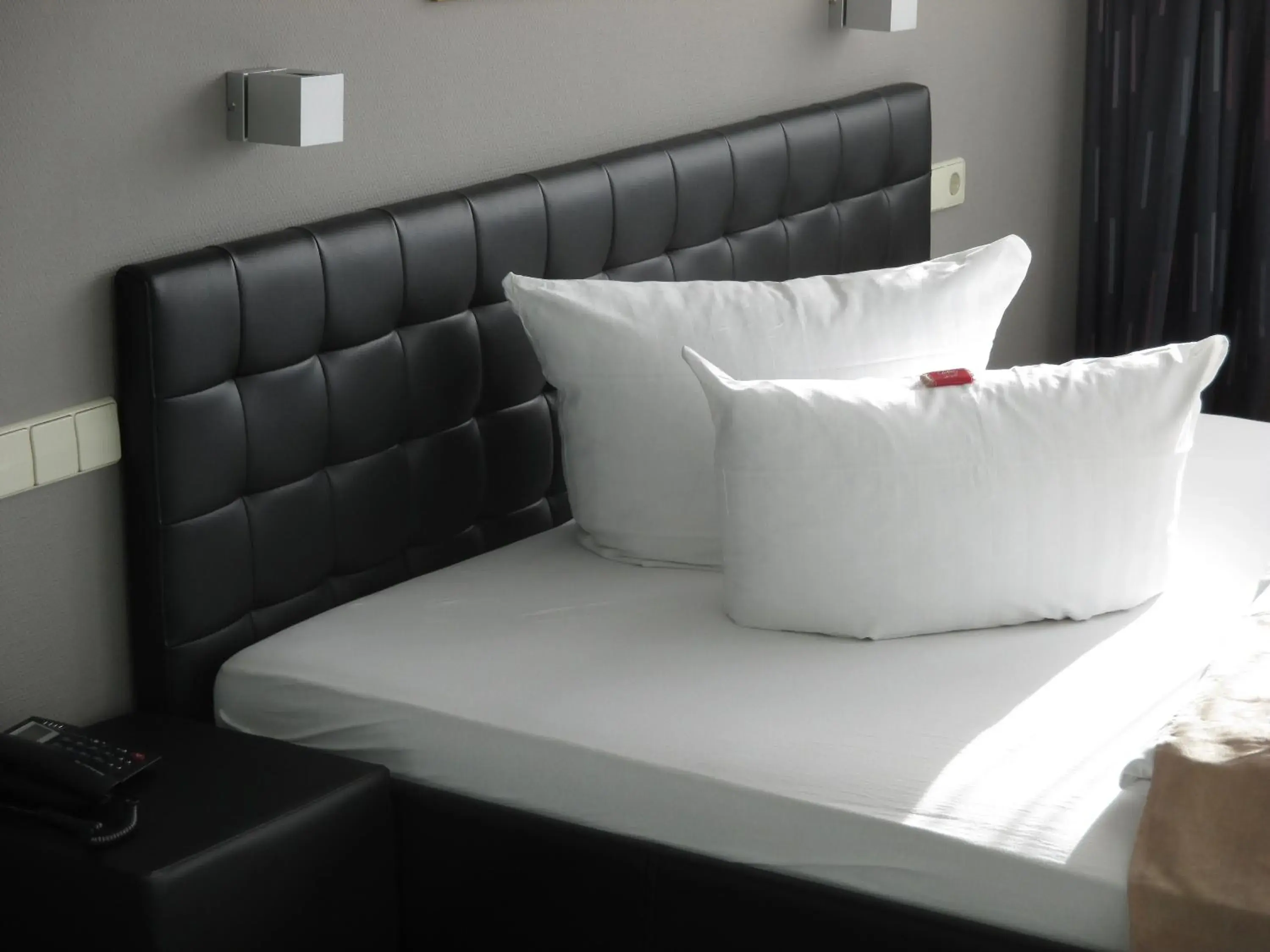 Comfort Single Room in Businesshotel & Appartements Stuttgart-Vaihingen Comfort Single Room in Businesshotel & Appartements Stuttgart-Vaihingen