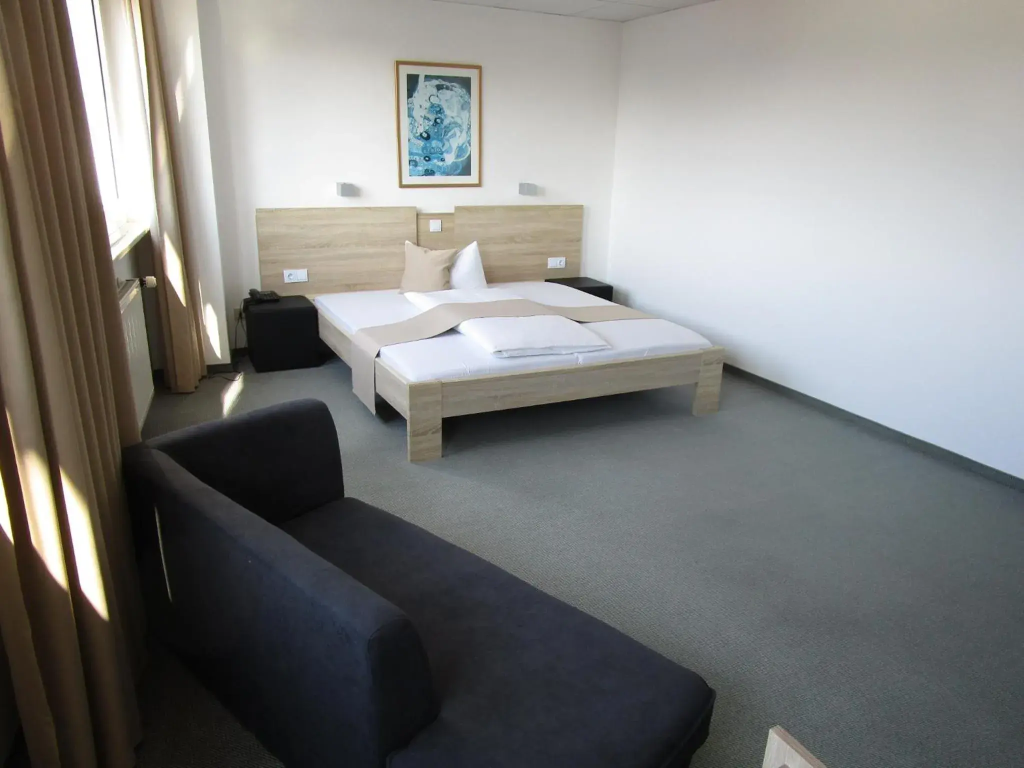 Businesshotel & Appartements Stuttgart-Vaihingen Businesshotel & Appartements Stuttgart-Vaihingen