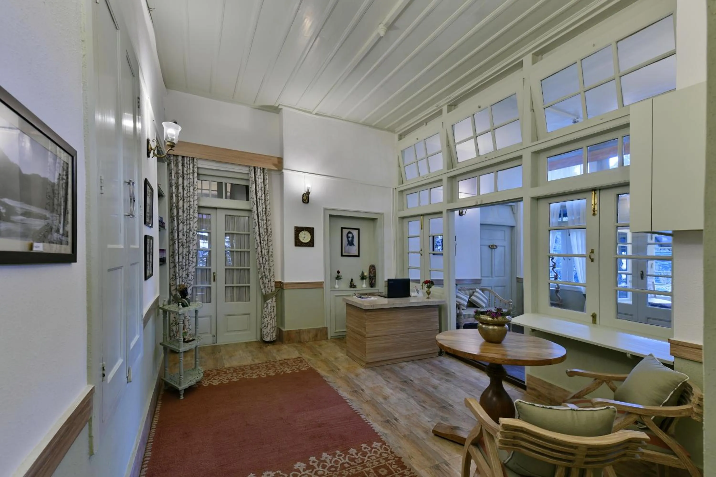 Lobby or reception in Brij Villa, Dalhousie - A Colonial Luxury Retreat