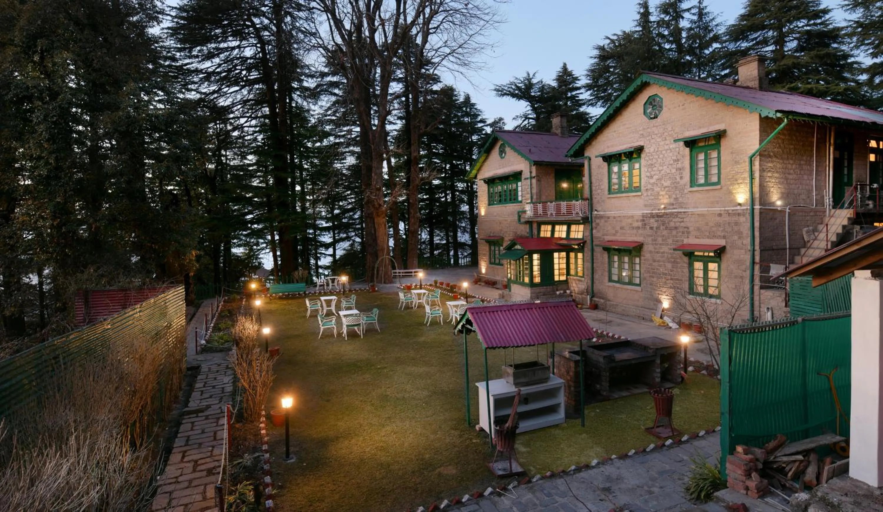 Facade/entrance in Brij Villa, Dalhousie - A Colonial Luxury Retreat