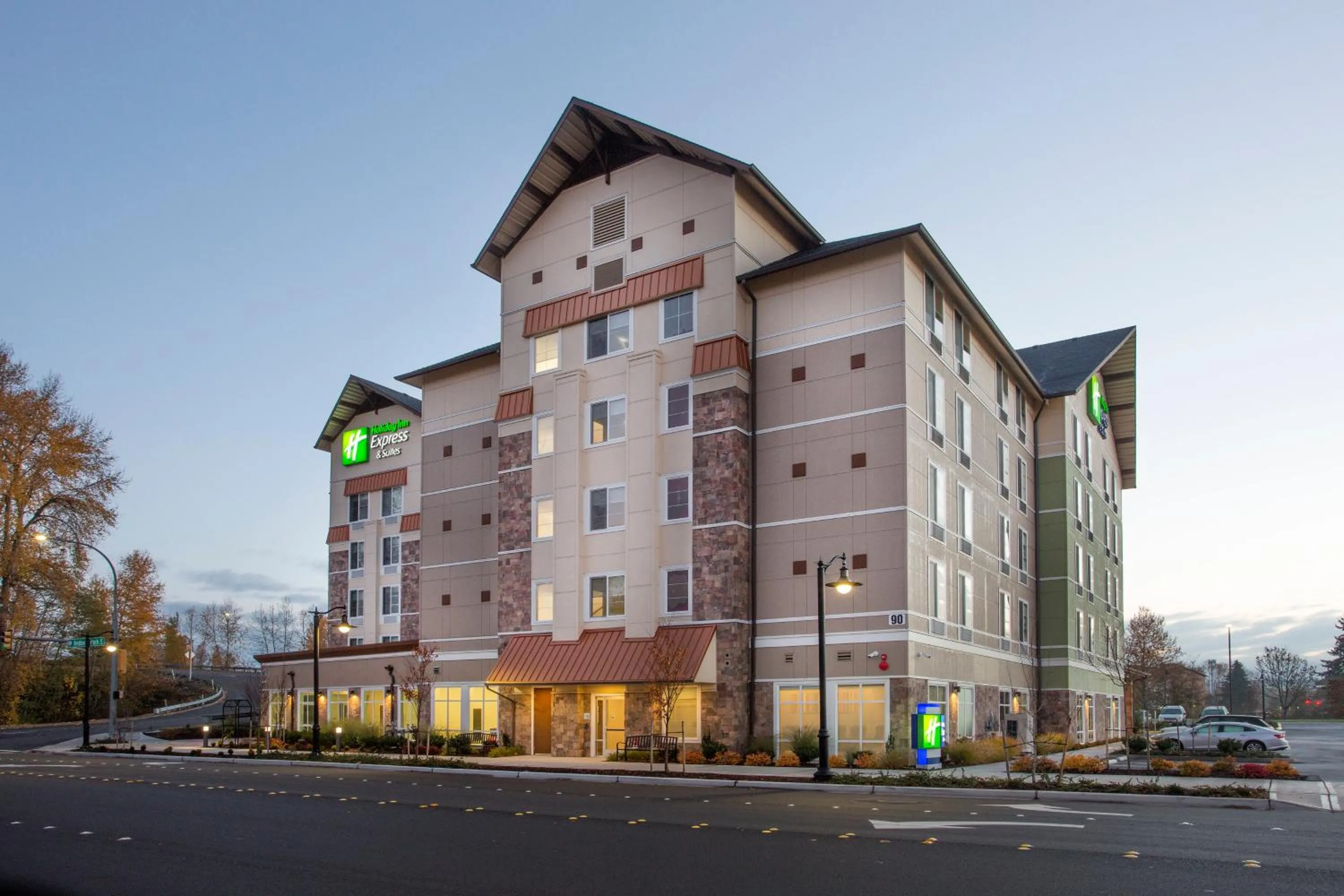 Property building in Holiday Inn Express & Suites - Seattle South - Tukwila by IHG