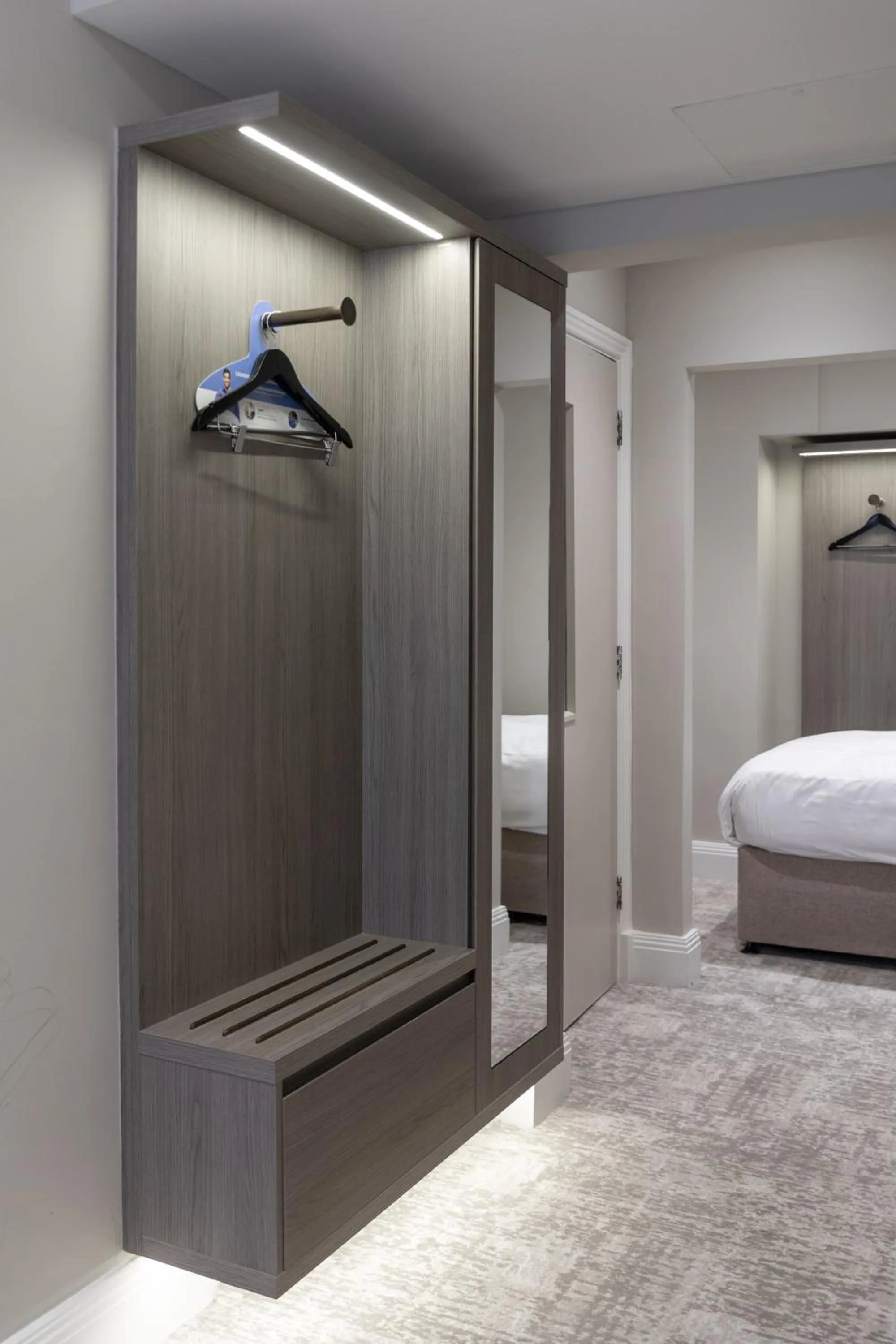 Bedroom, Bed in Mornington Victor Hotel London Belgravia