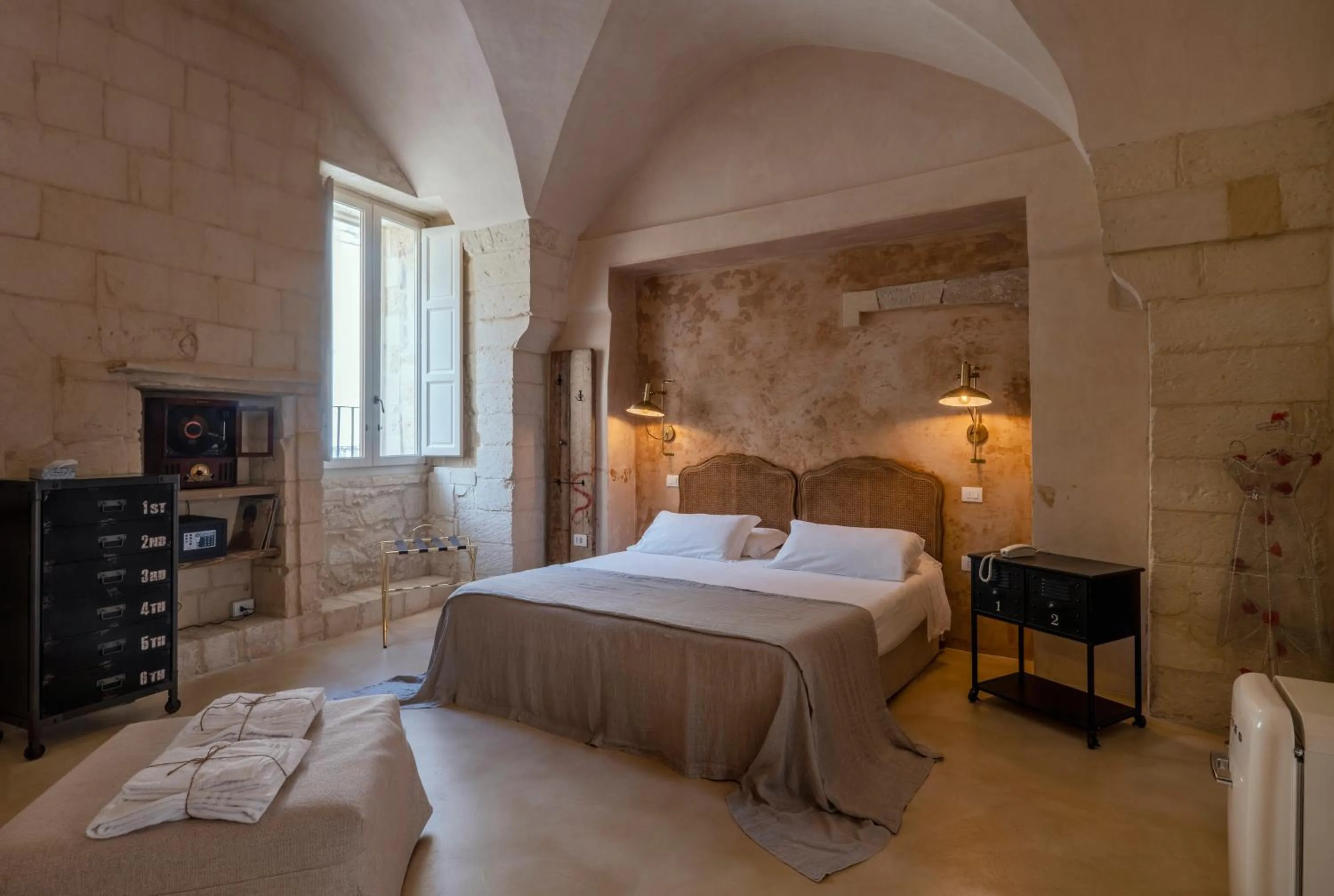 Bed in Palazzo Sant'Anna Lecce
