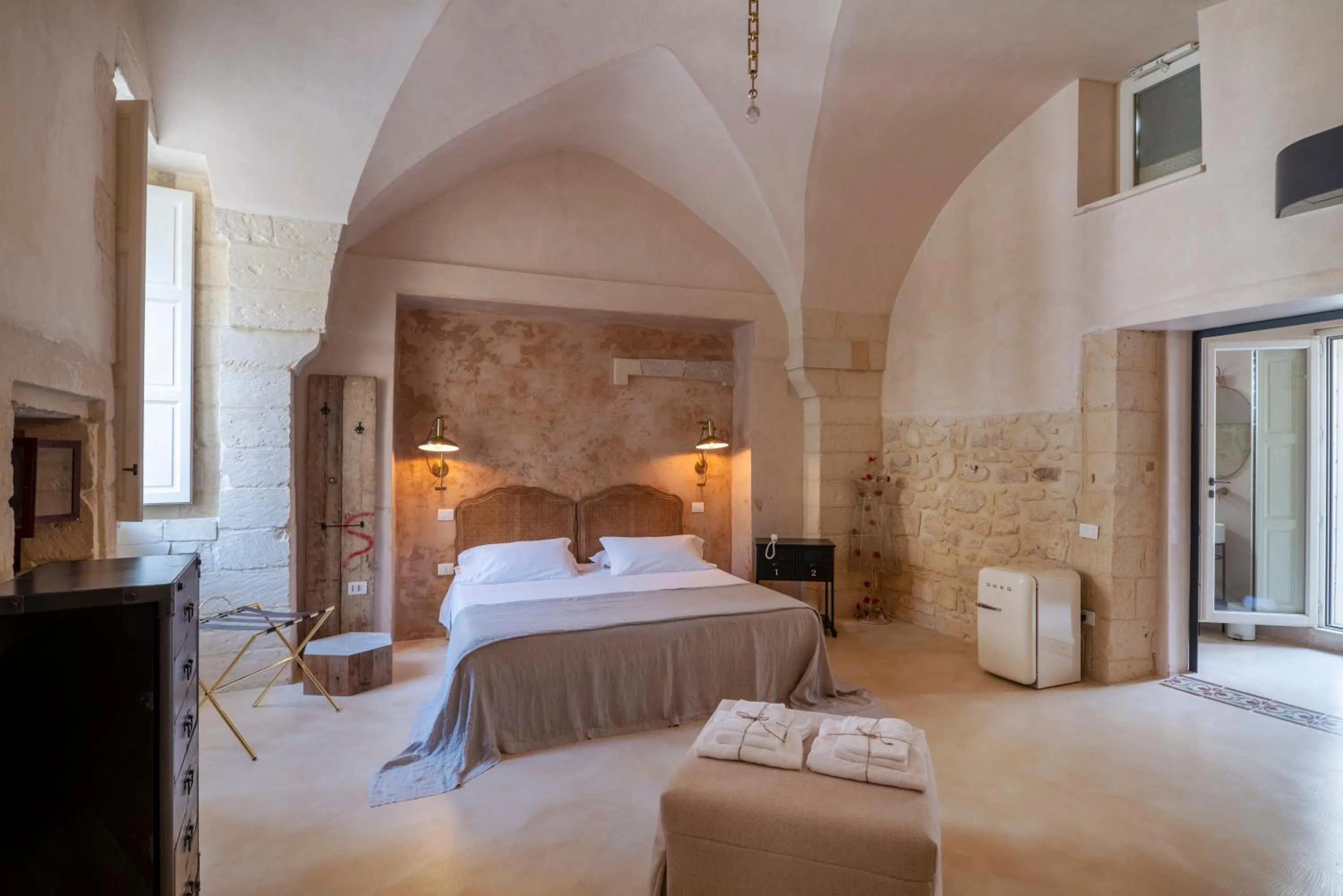 Bed in Palazzo Sant'Anna Lecce