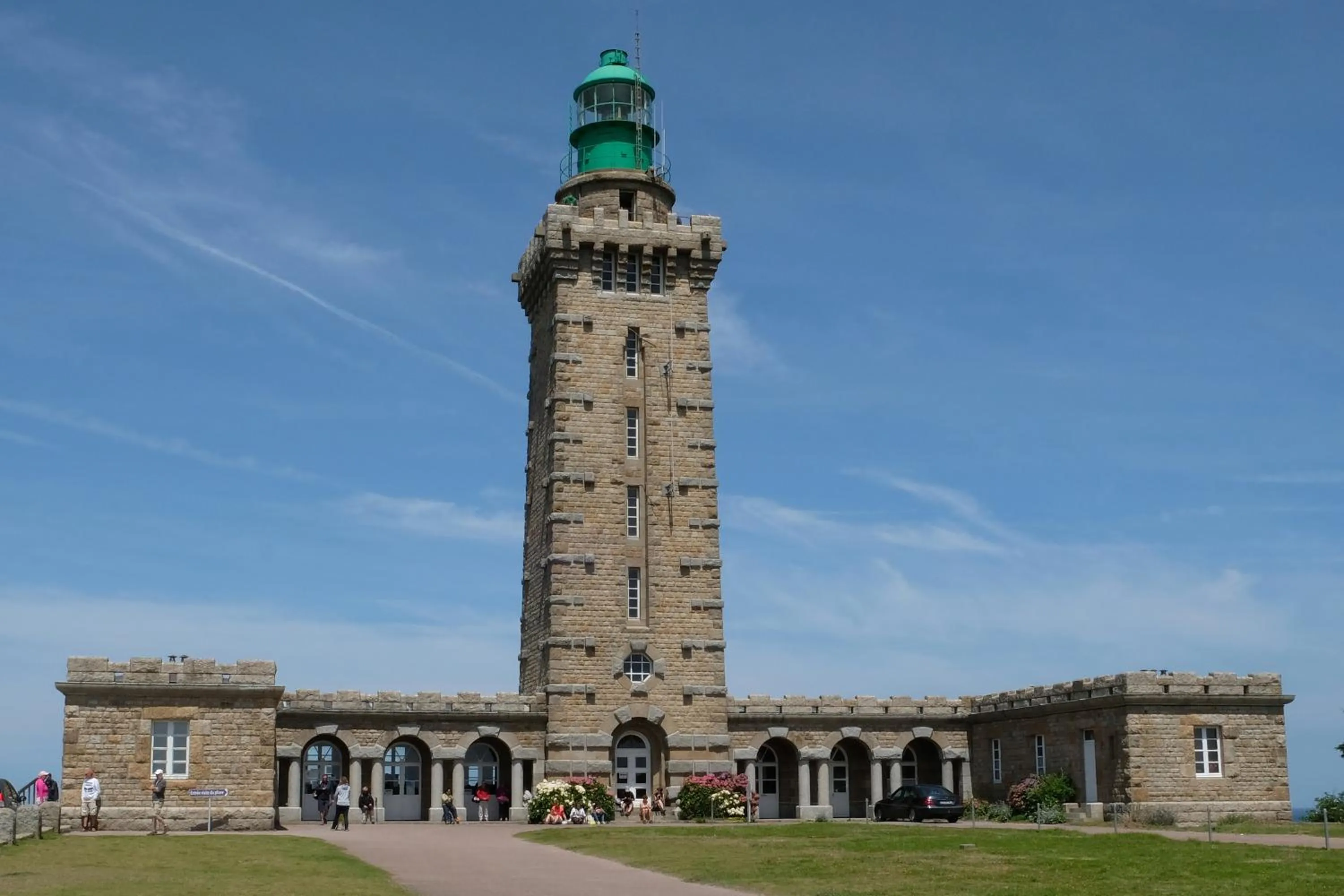 Nearby landmark in Hotel De Diane
