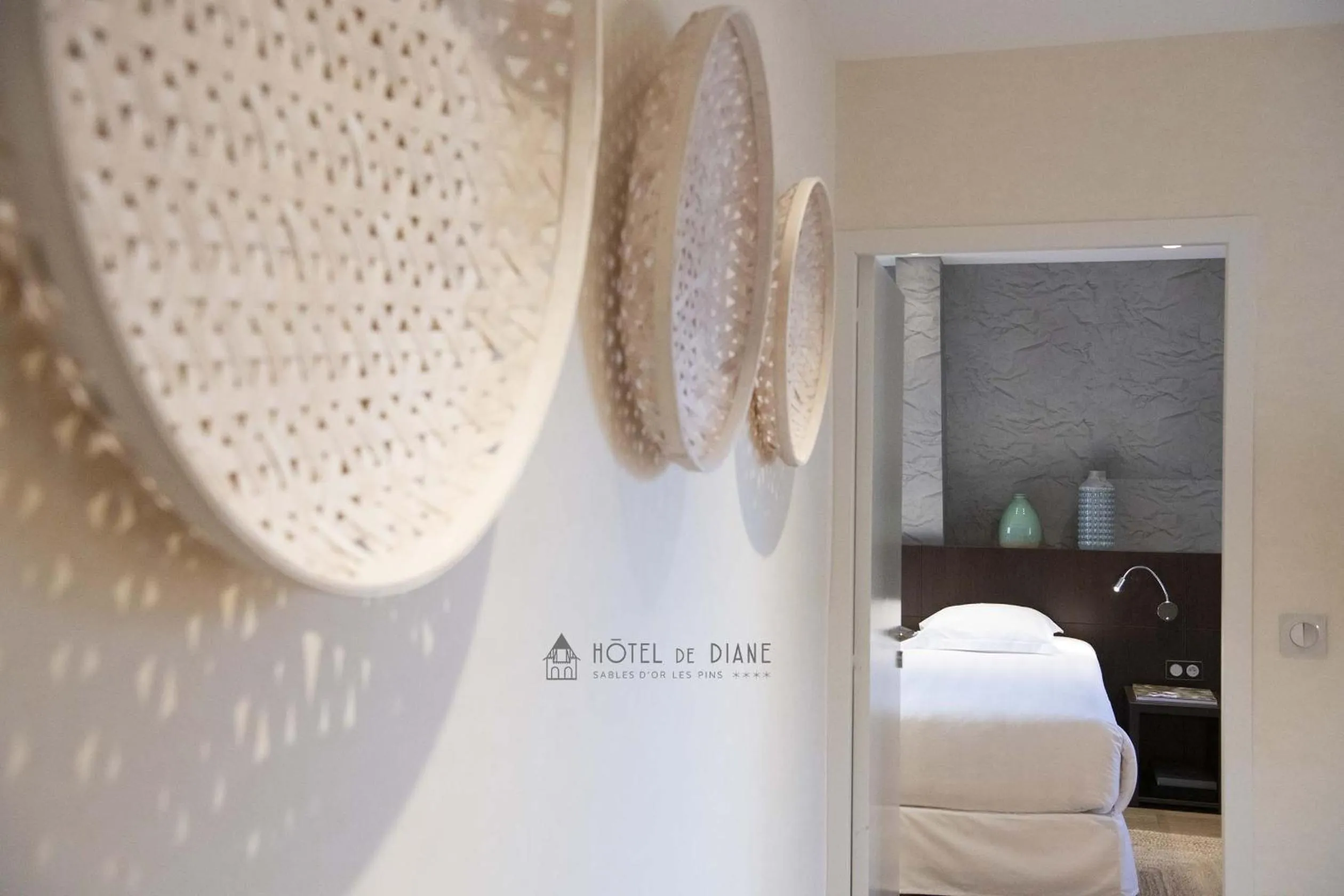 Bed in Hotel De Diane