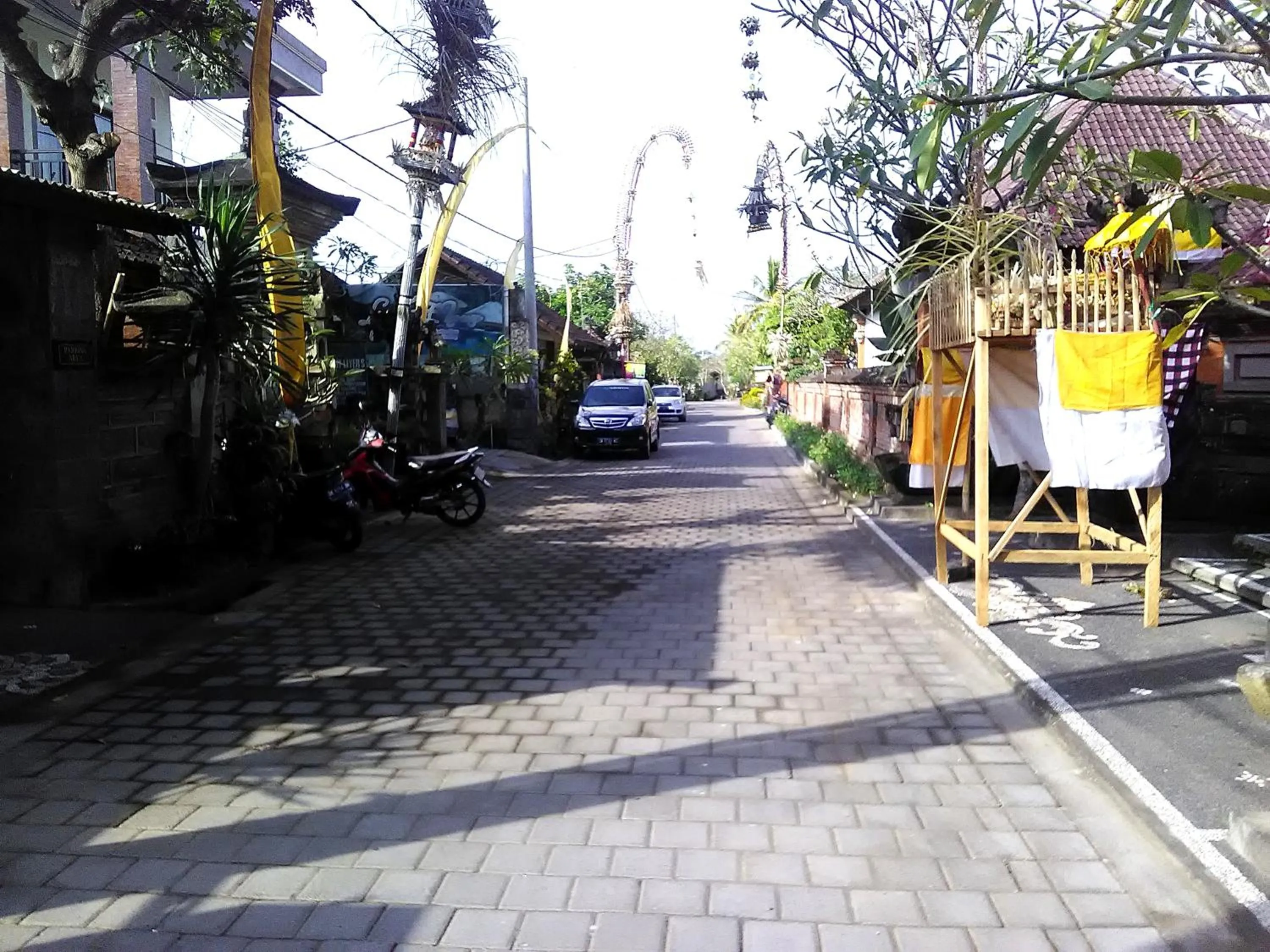 Neighbourhood in Astawa House