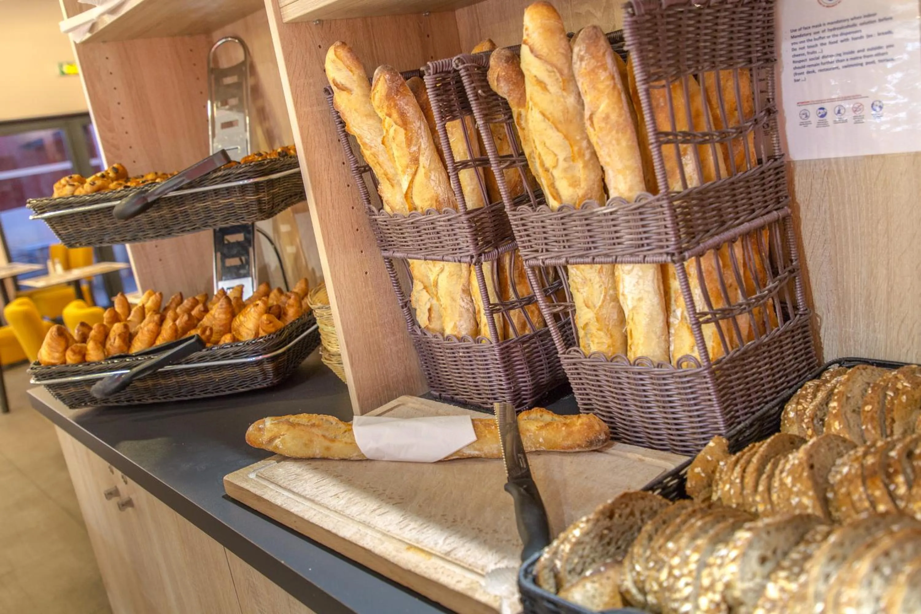 Restaurant/places to eat in SOWELL Family Riviera