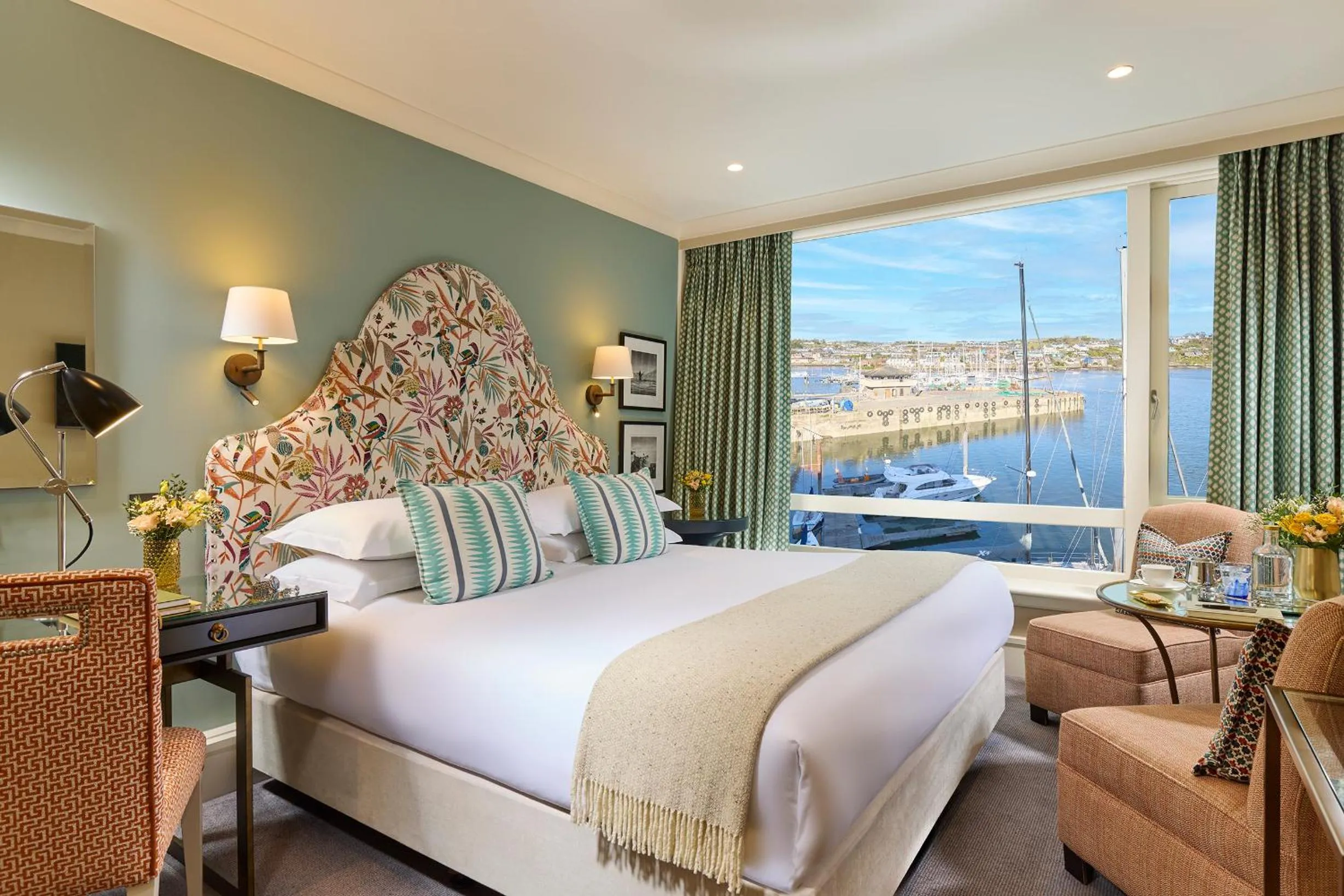 Bedroom, Bed in Trident Hotel Kinsale