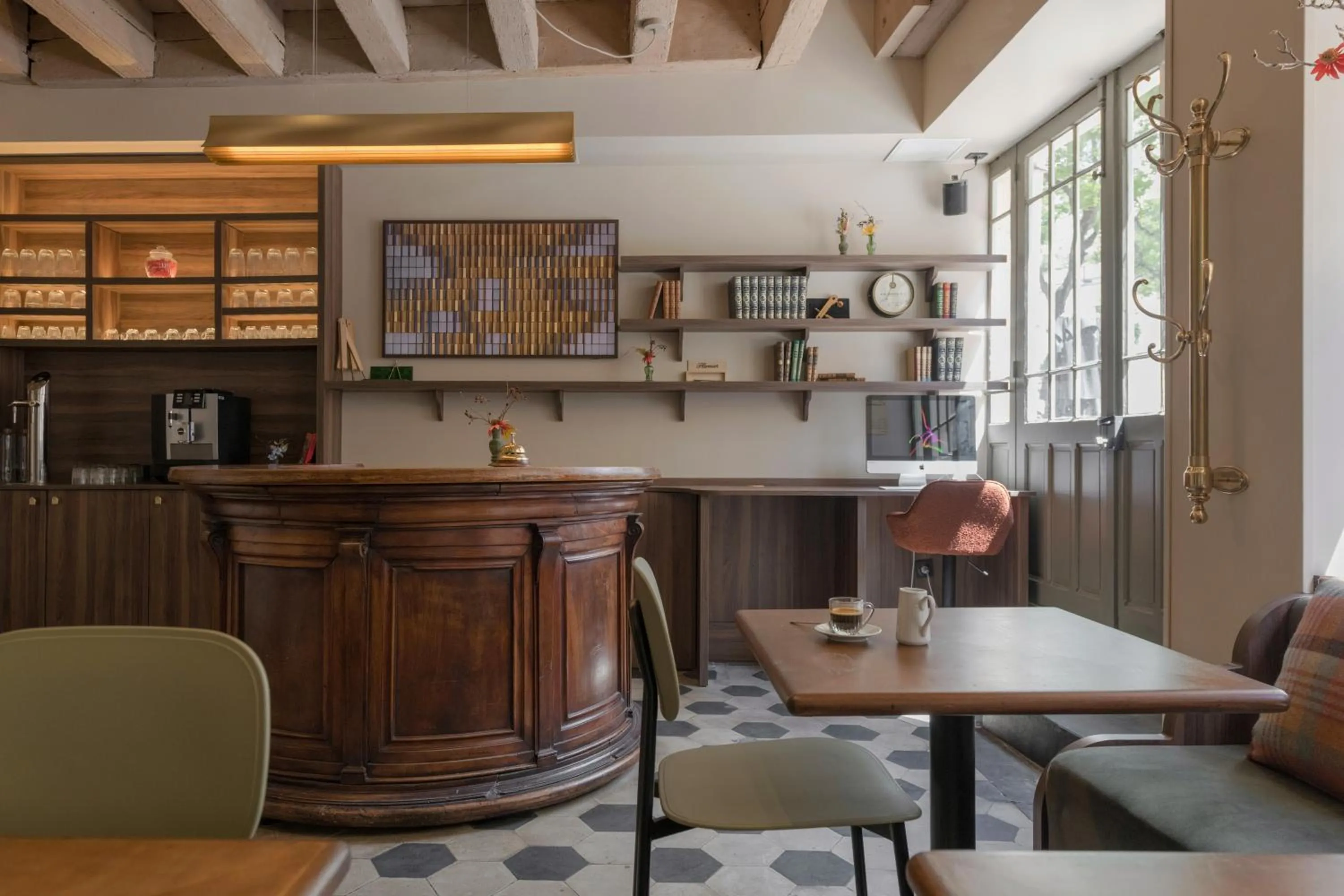 Lobby or reception in Académie Hôtel Lyon