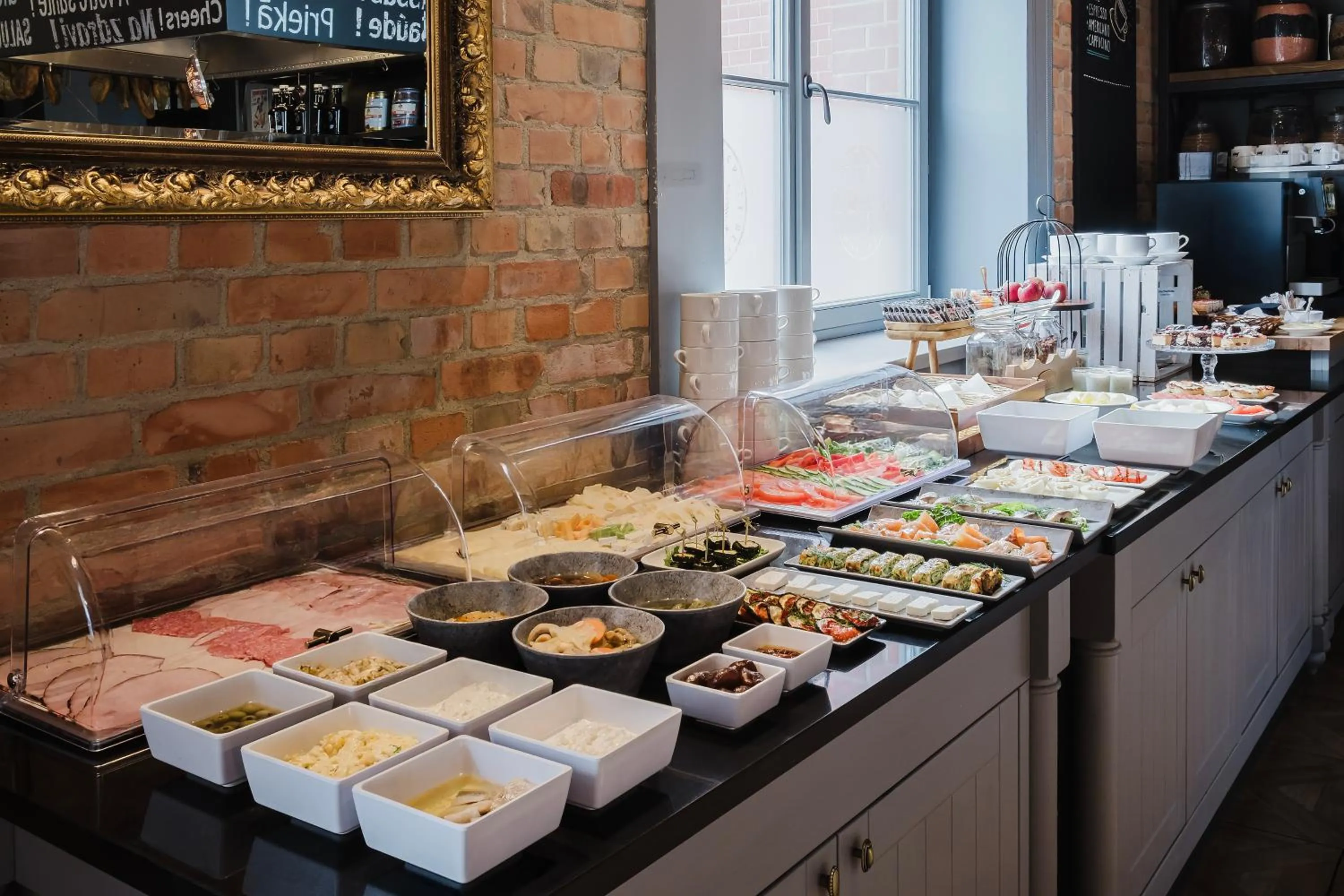 Food and drinks in Craft Beer Central Hotel