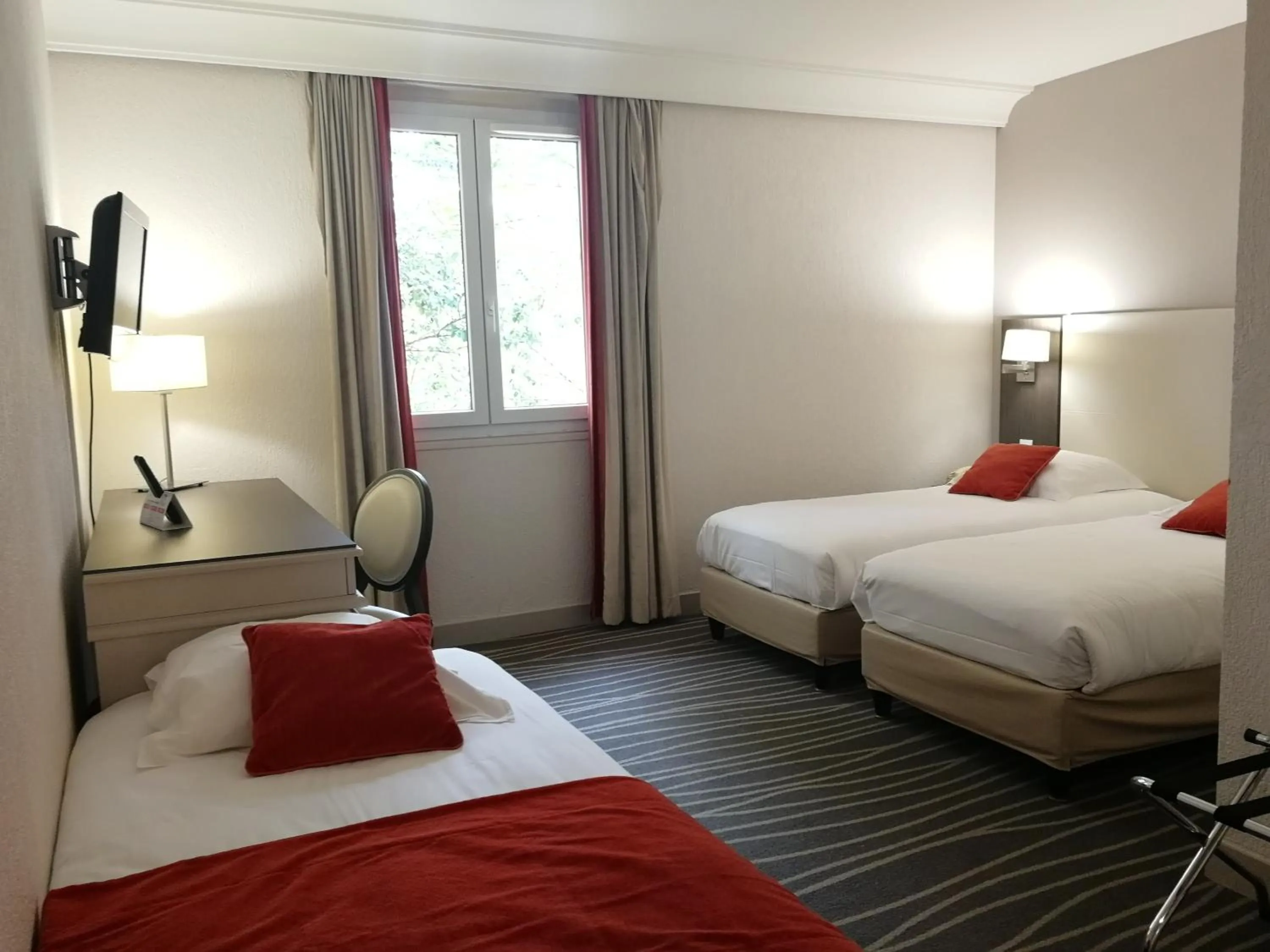 Photo of the whole room, Bed in Logis Hôtels- Hôtel et Restaurant Domaine de Fompeyre