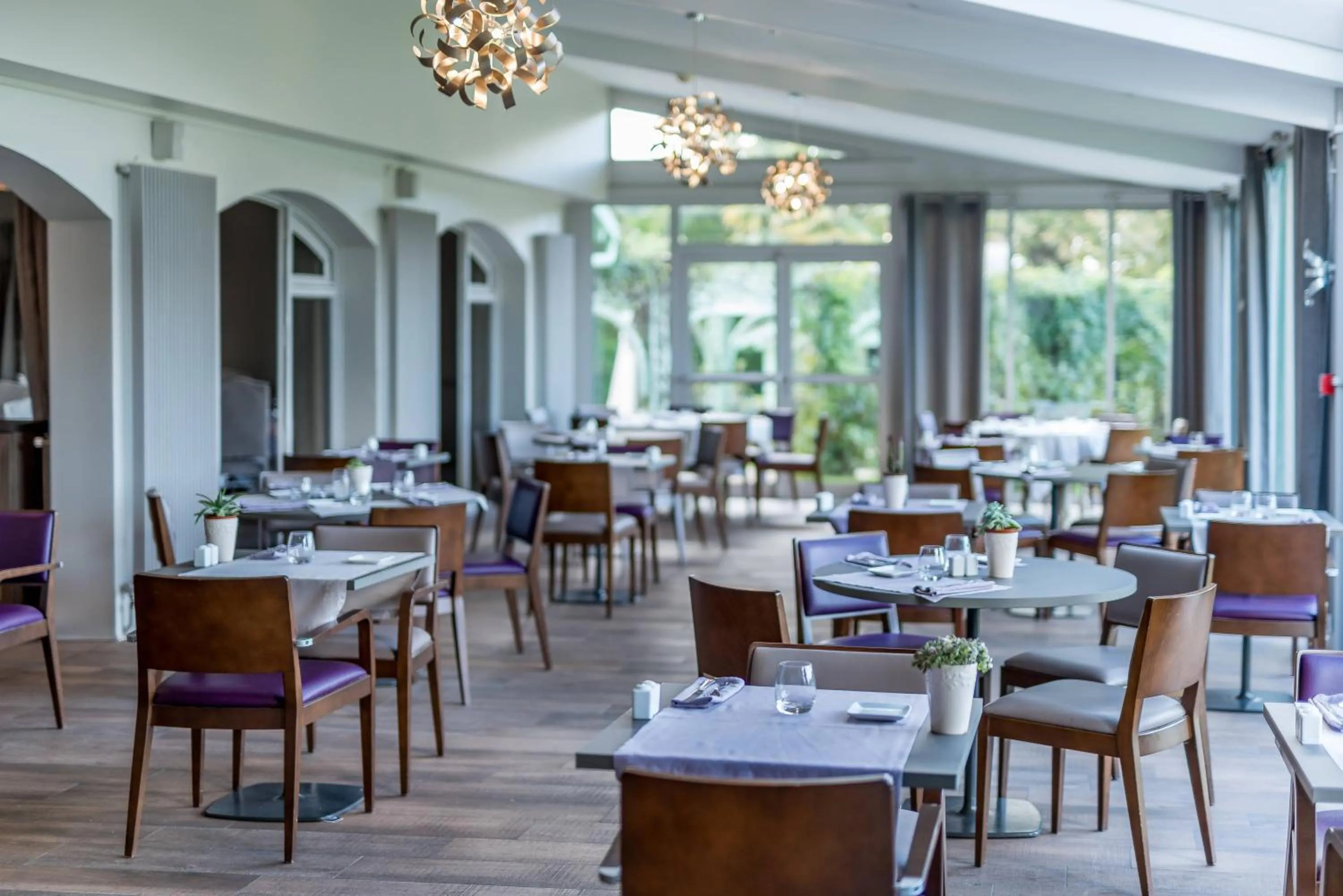 Restaurant/places to eat in Logis Hôtels- Hôtel et Restaurant Domaine de Fompeyre