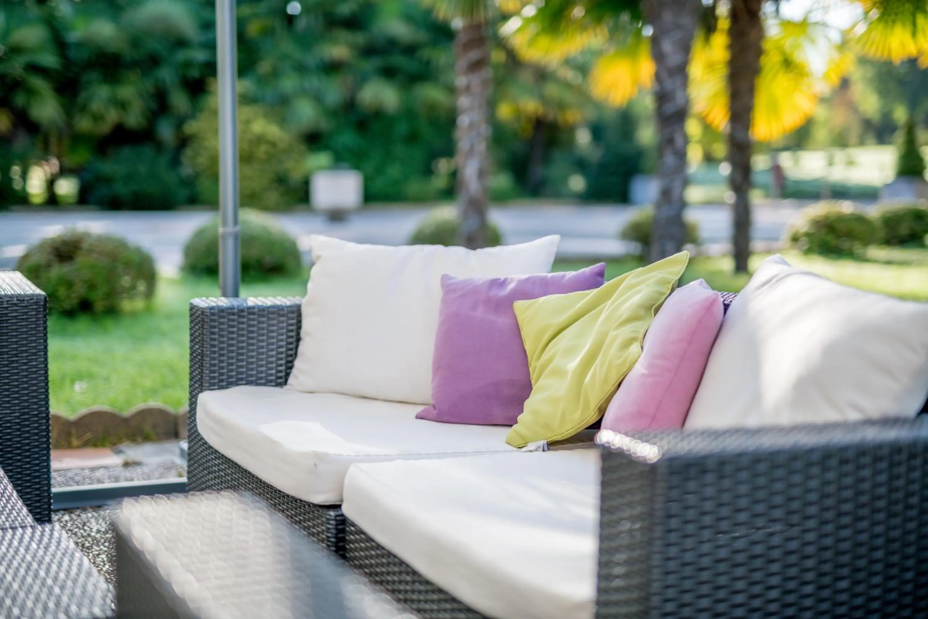Balcony/Terrace in Logis Hôtels- Hôtel et Restaurant Domaine de Fompeyre