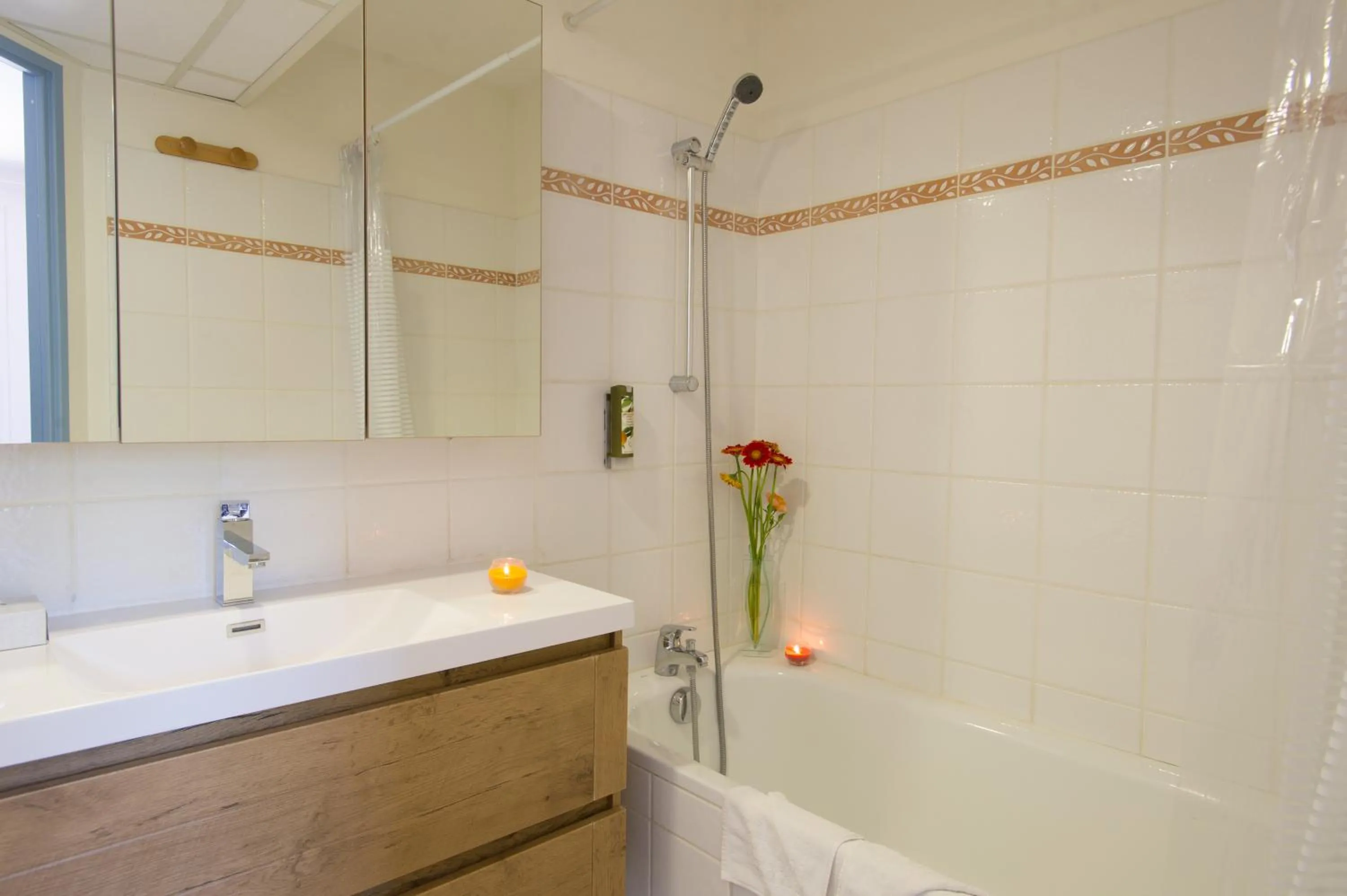 Bathroom in Best Western Hôtel Aurélia