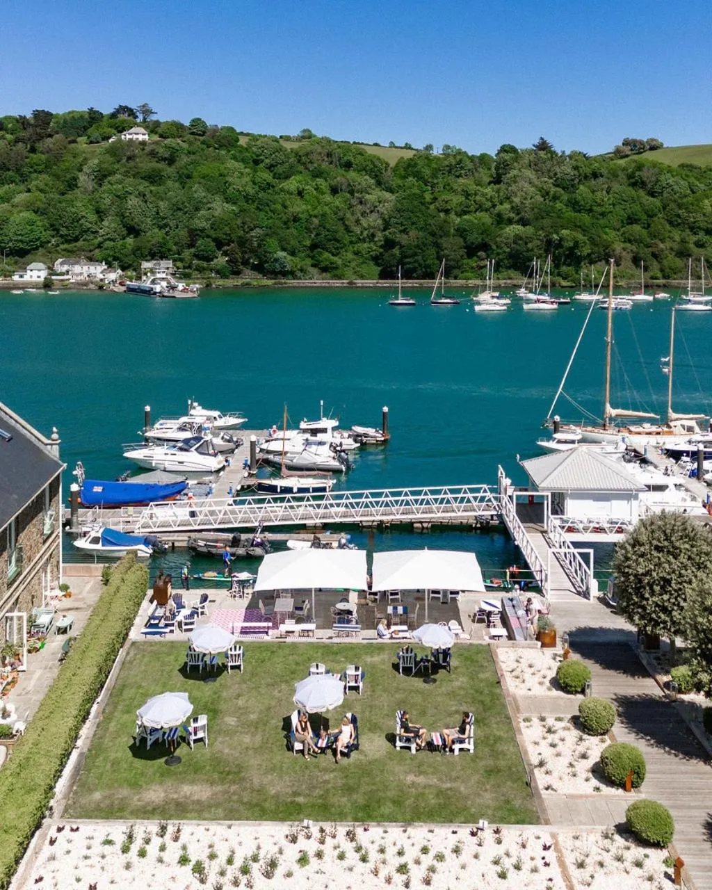 Garden in Dart Marina Hotel