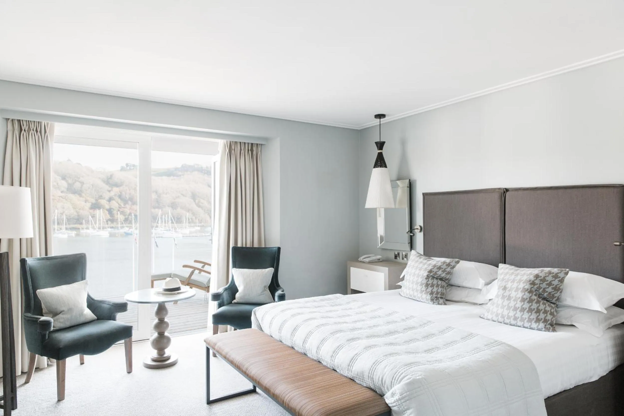 Bed in Dart Marina Hotel