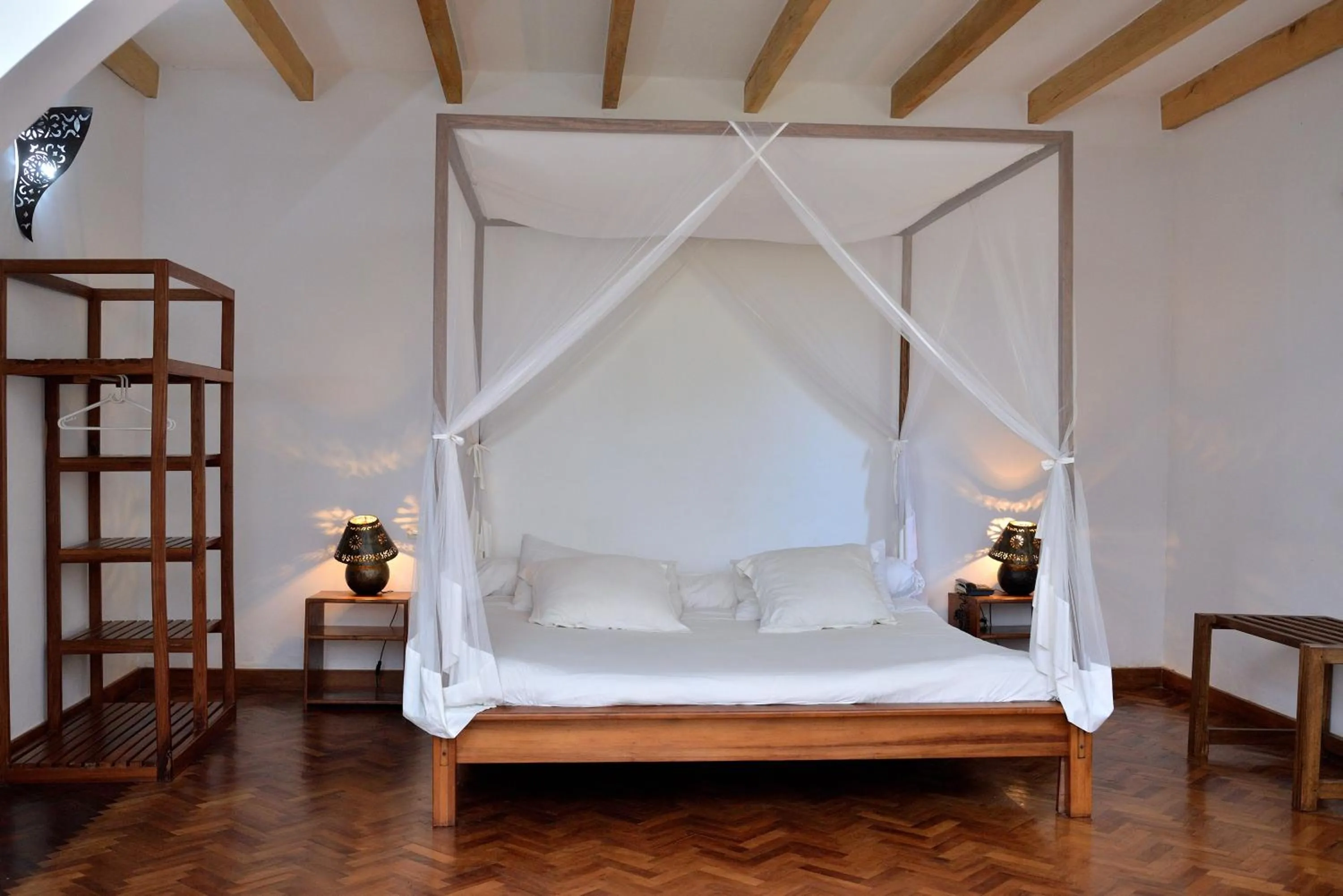 Bed in Riviera Garden Hotel Ivato Airport