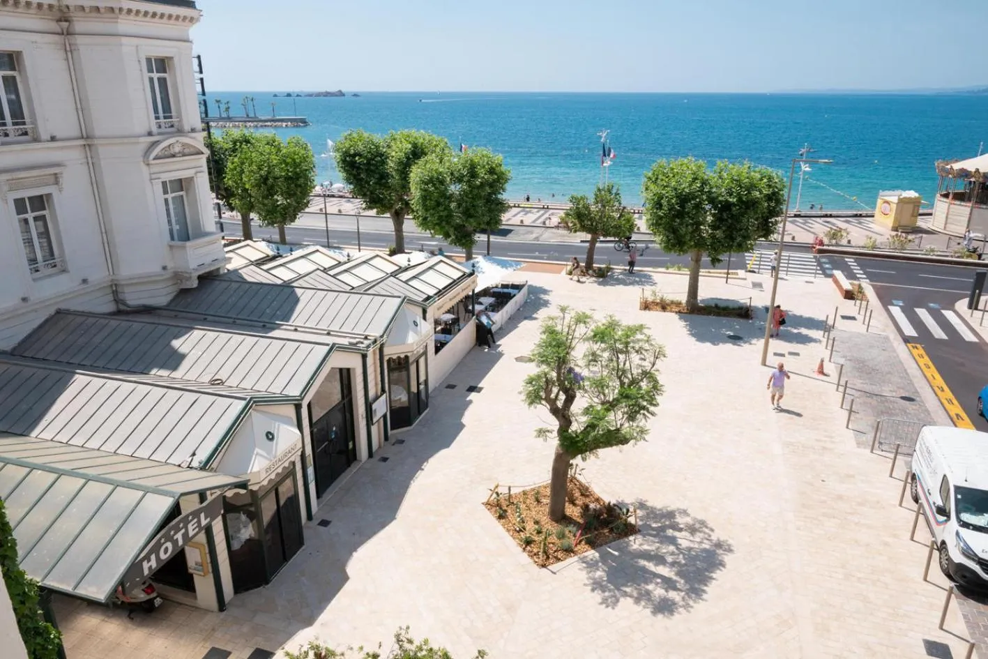 Property building in Excelsior