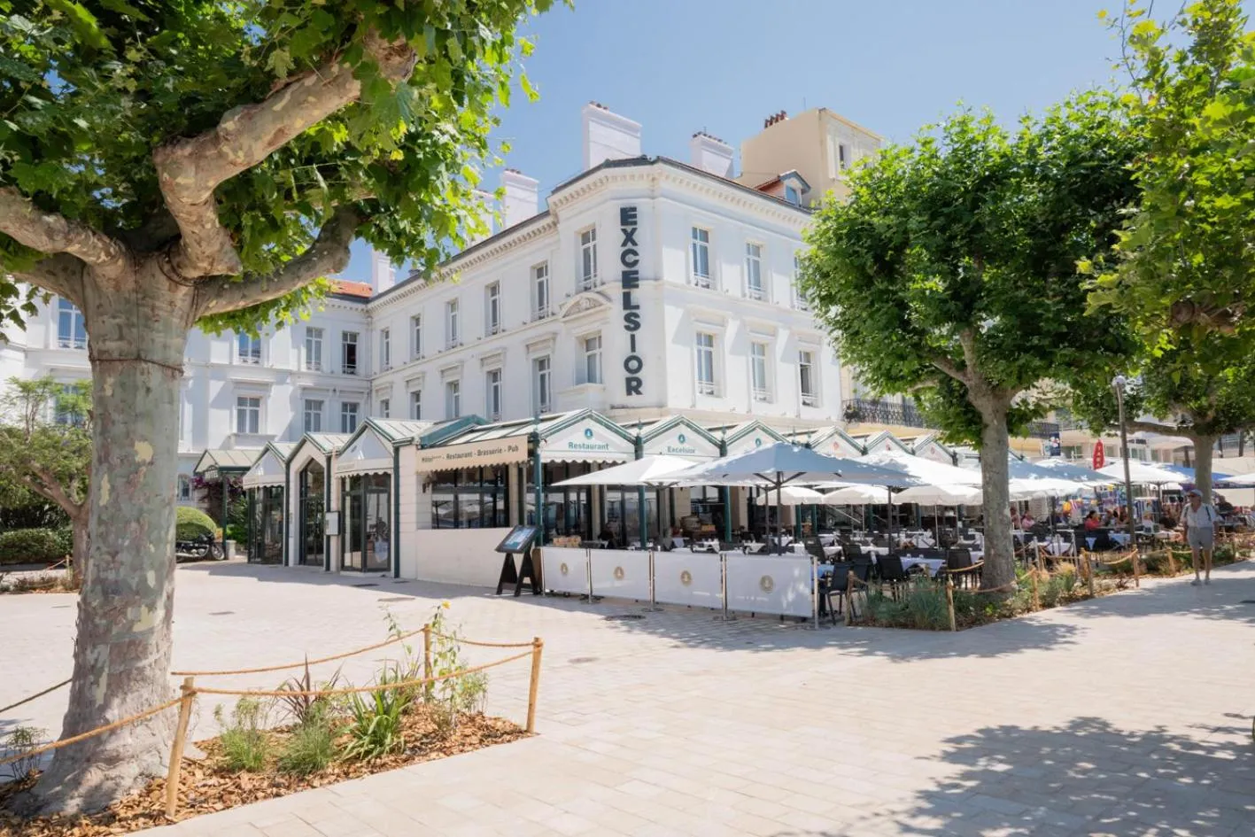 Property building in Excelsior