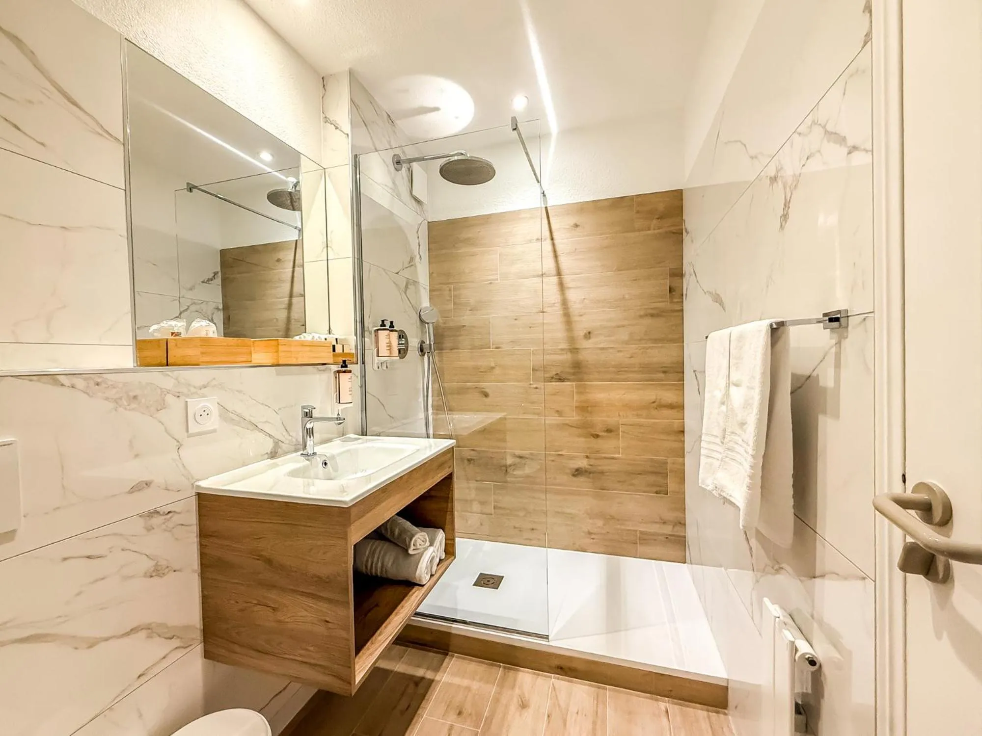 Bathroom in Excelsior