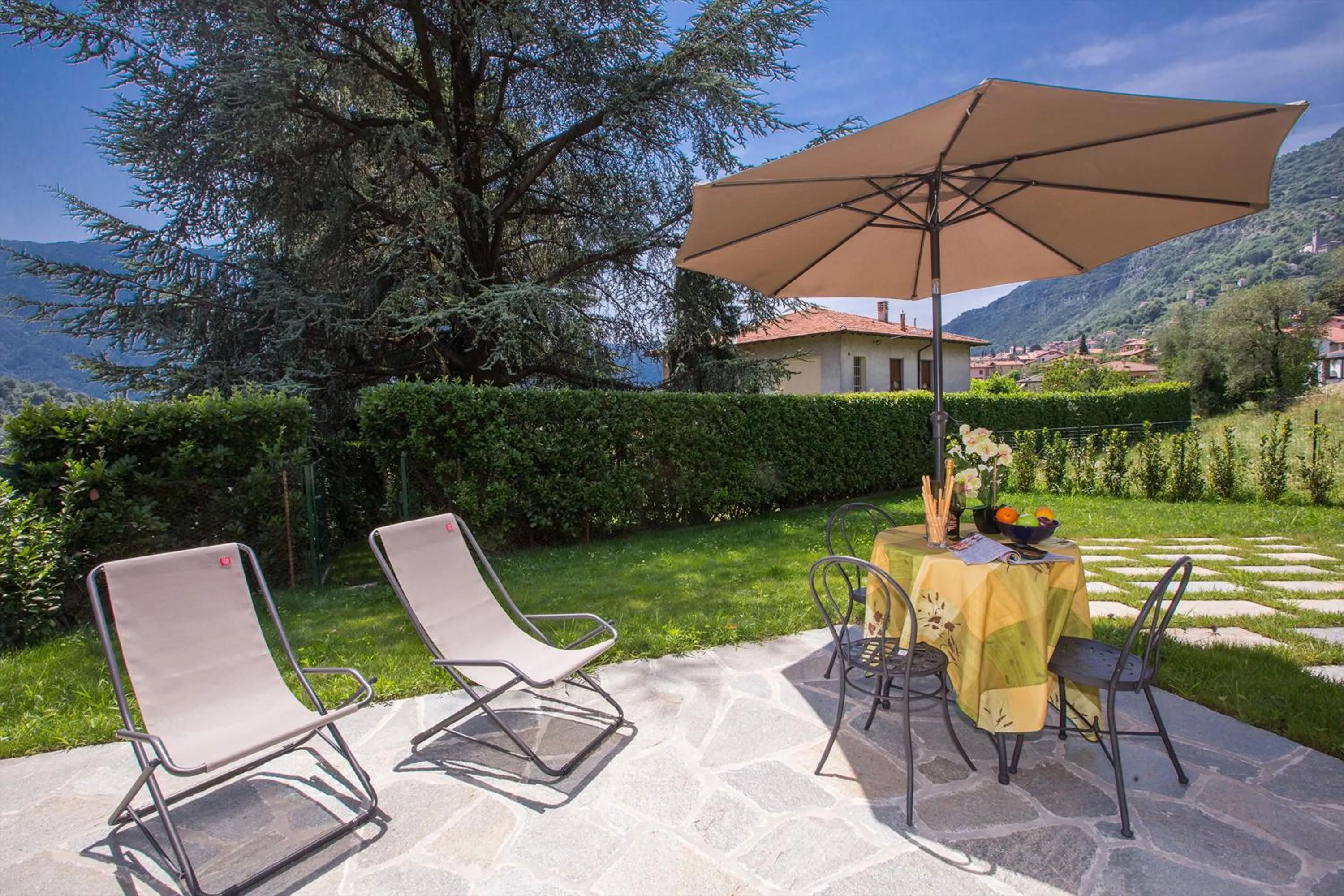 Garden in Lenno Dolcelago