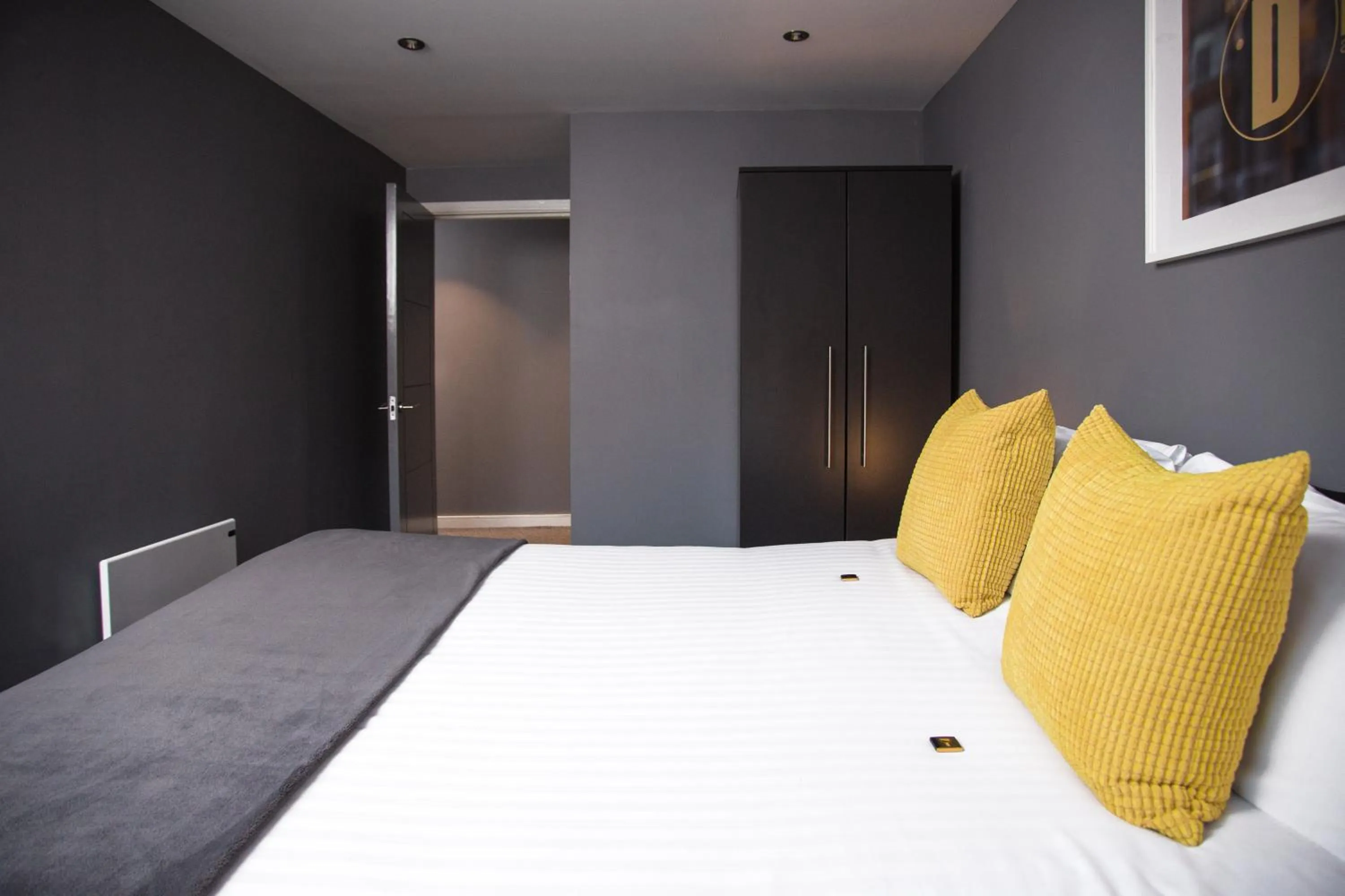 Photo of the whole room, Bed in Dream Apartments St Thomas Hall