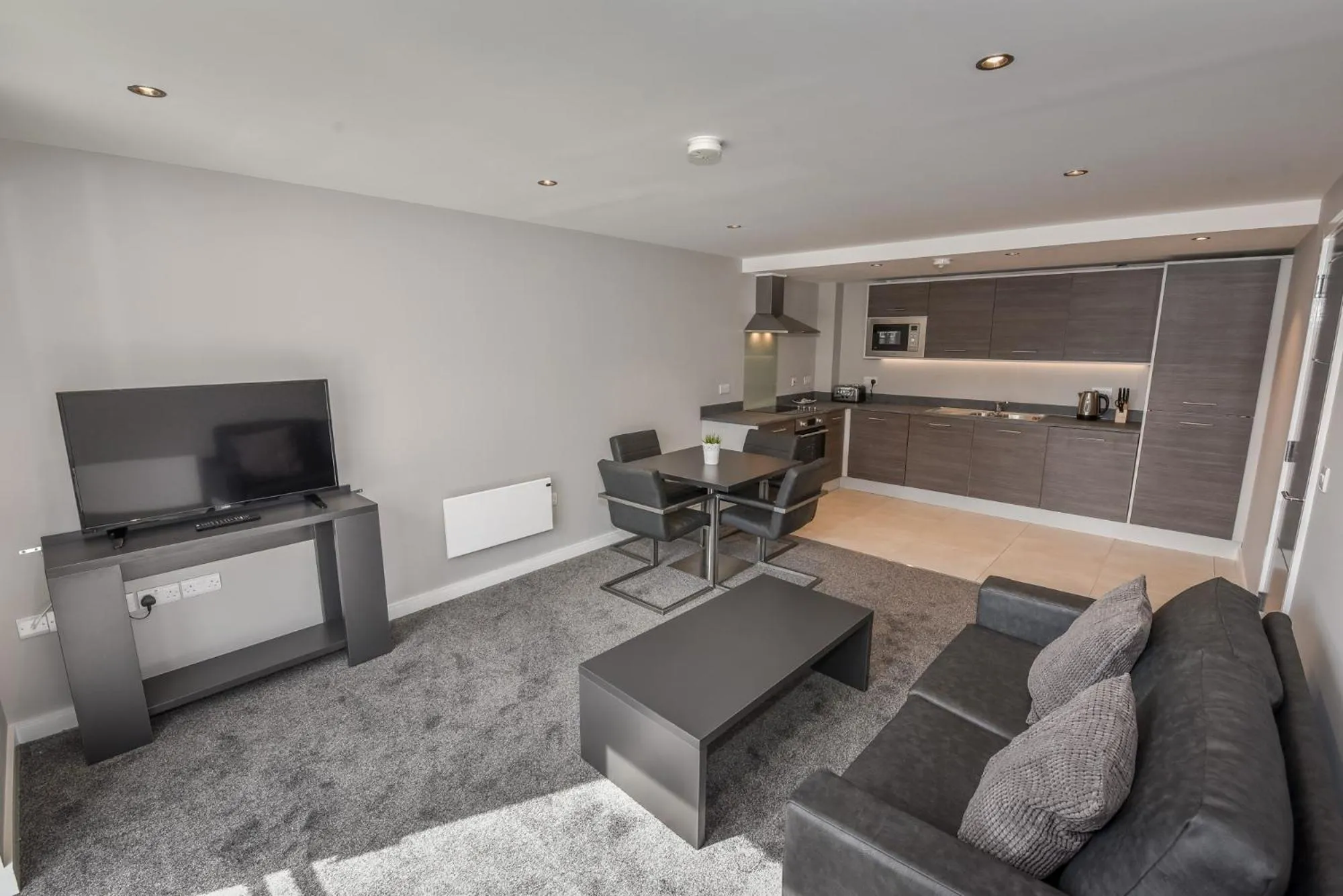 TV and multimedia in Dream Apartments St Thomas Hall