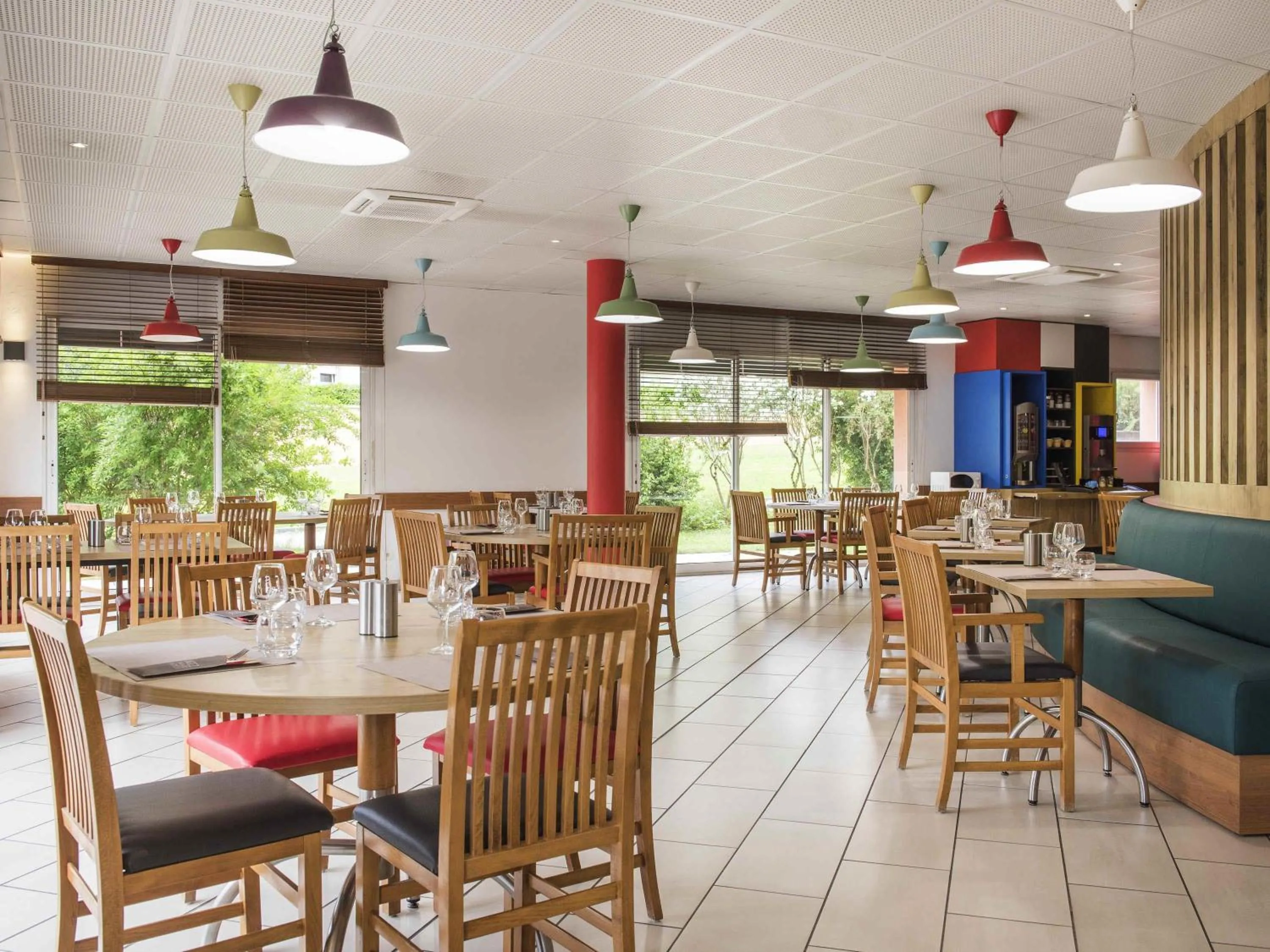 Restaurant/places to eat in ibis La Bresse Gérardmer