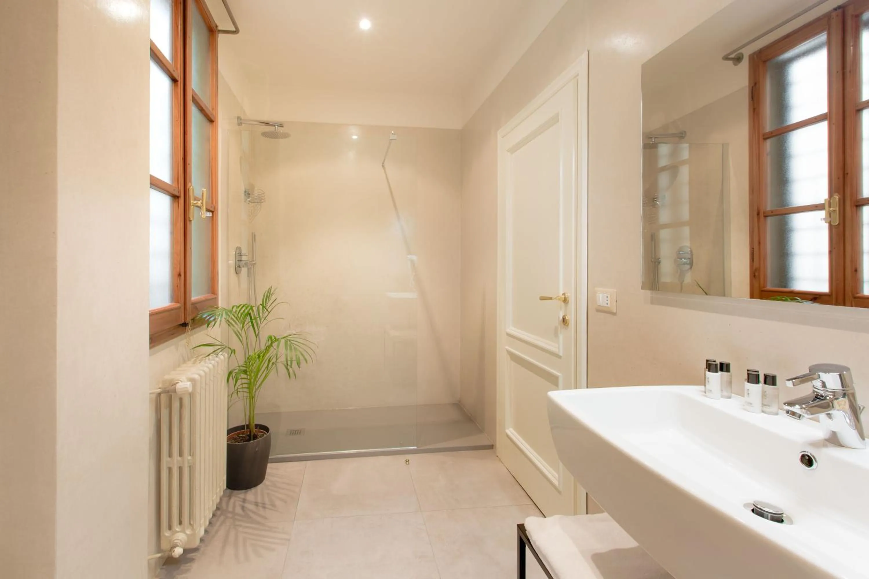 Shower in Relais Tosinghi