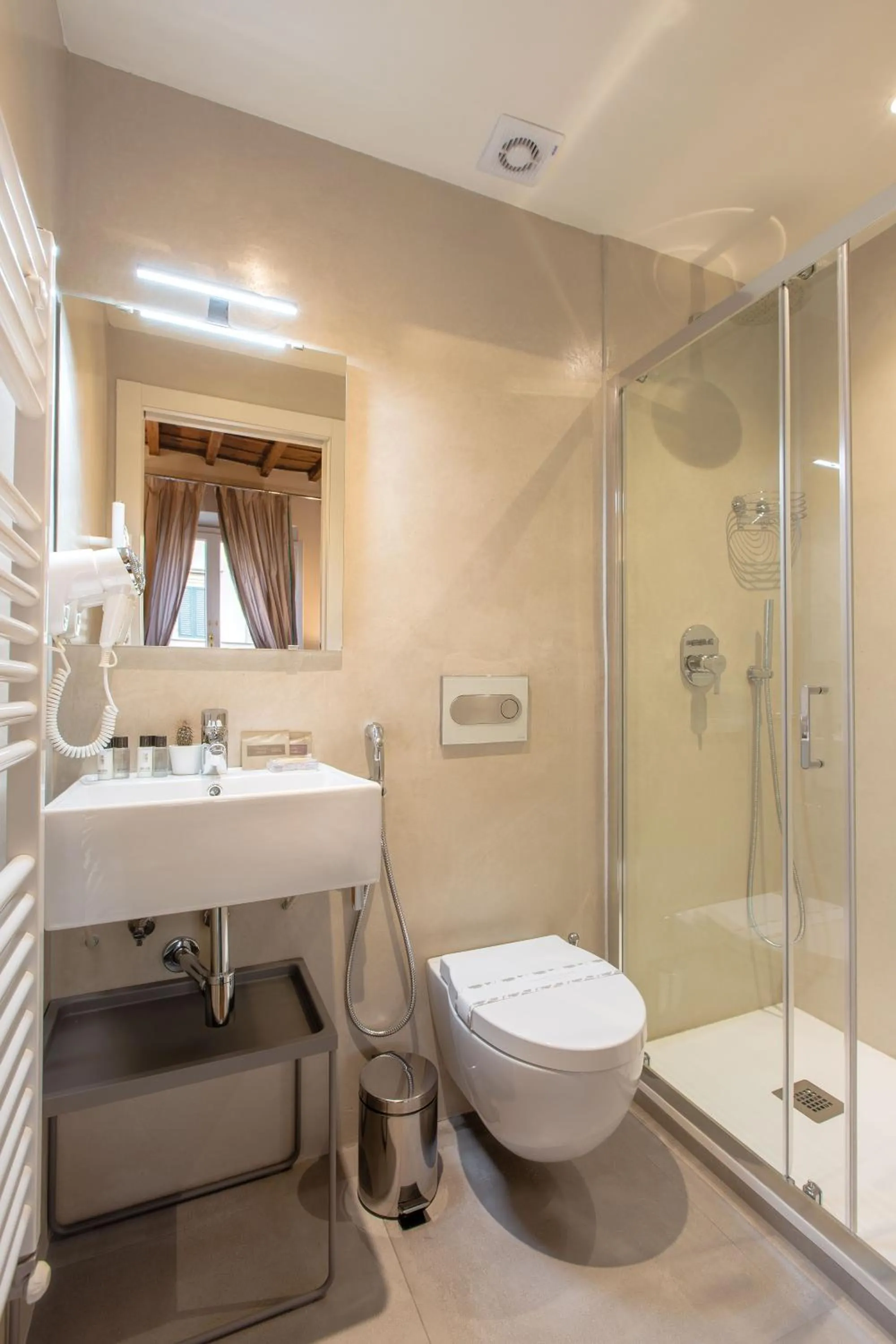 Shower in Relais Tosinghi