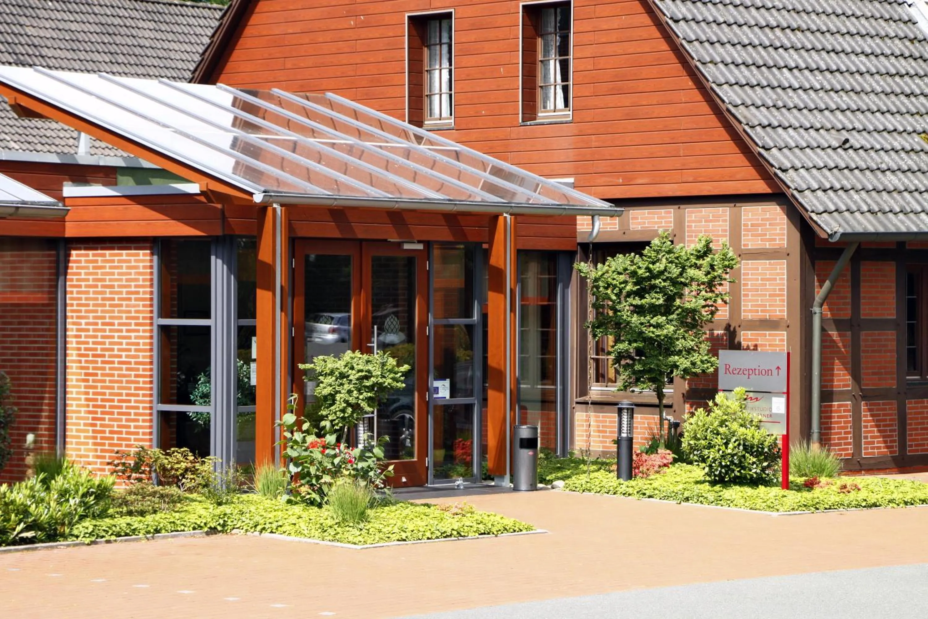 Facade/entrance in Hotel Landhaus Pollmeyer