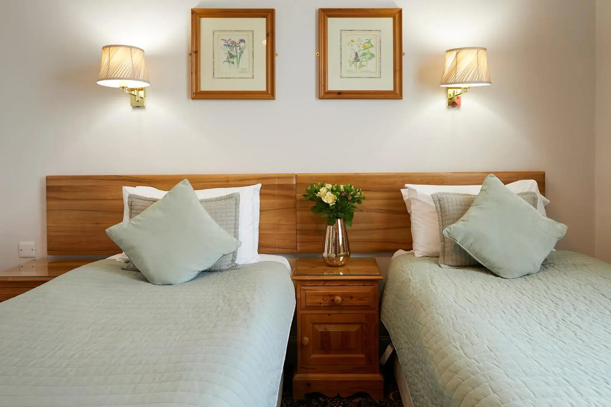 Twin Room in Mansion House Twin Room in Mansion House