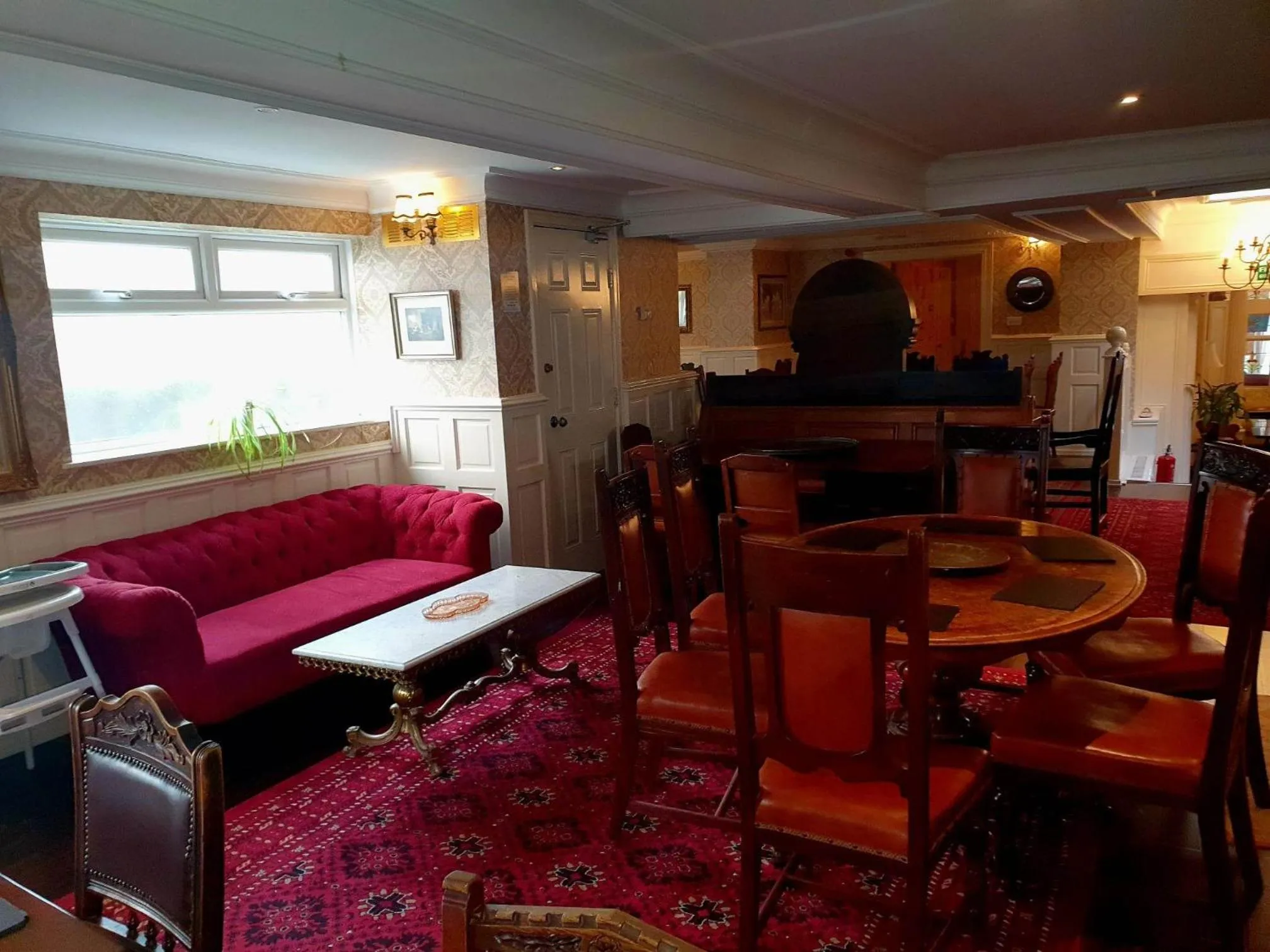 Restaurant/places to eat in Rose Tor Hotel