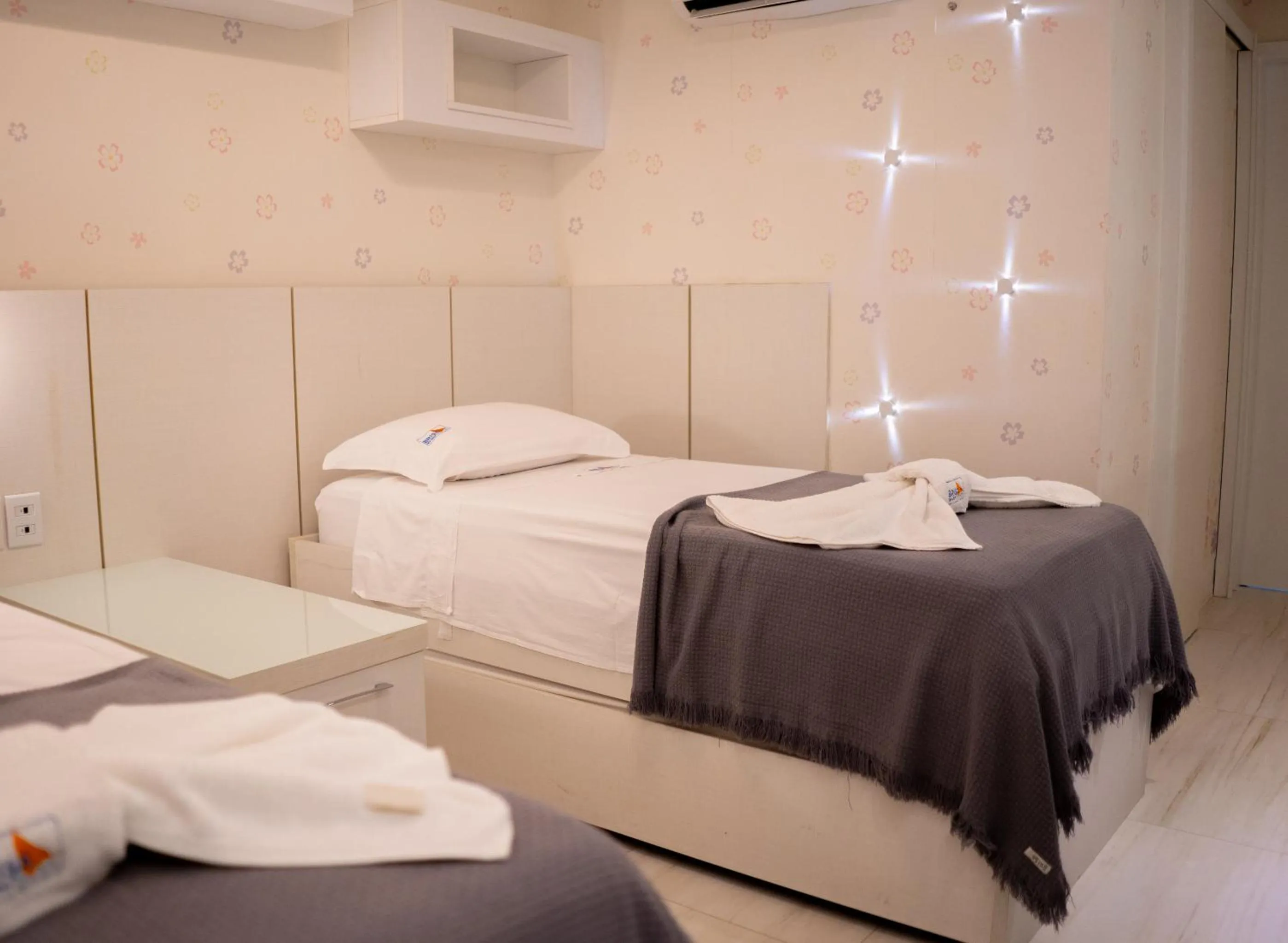 Bedroom, Bed in Golf Ville Resort Brisa do Golf -Apartamentos e Cobertura