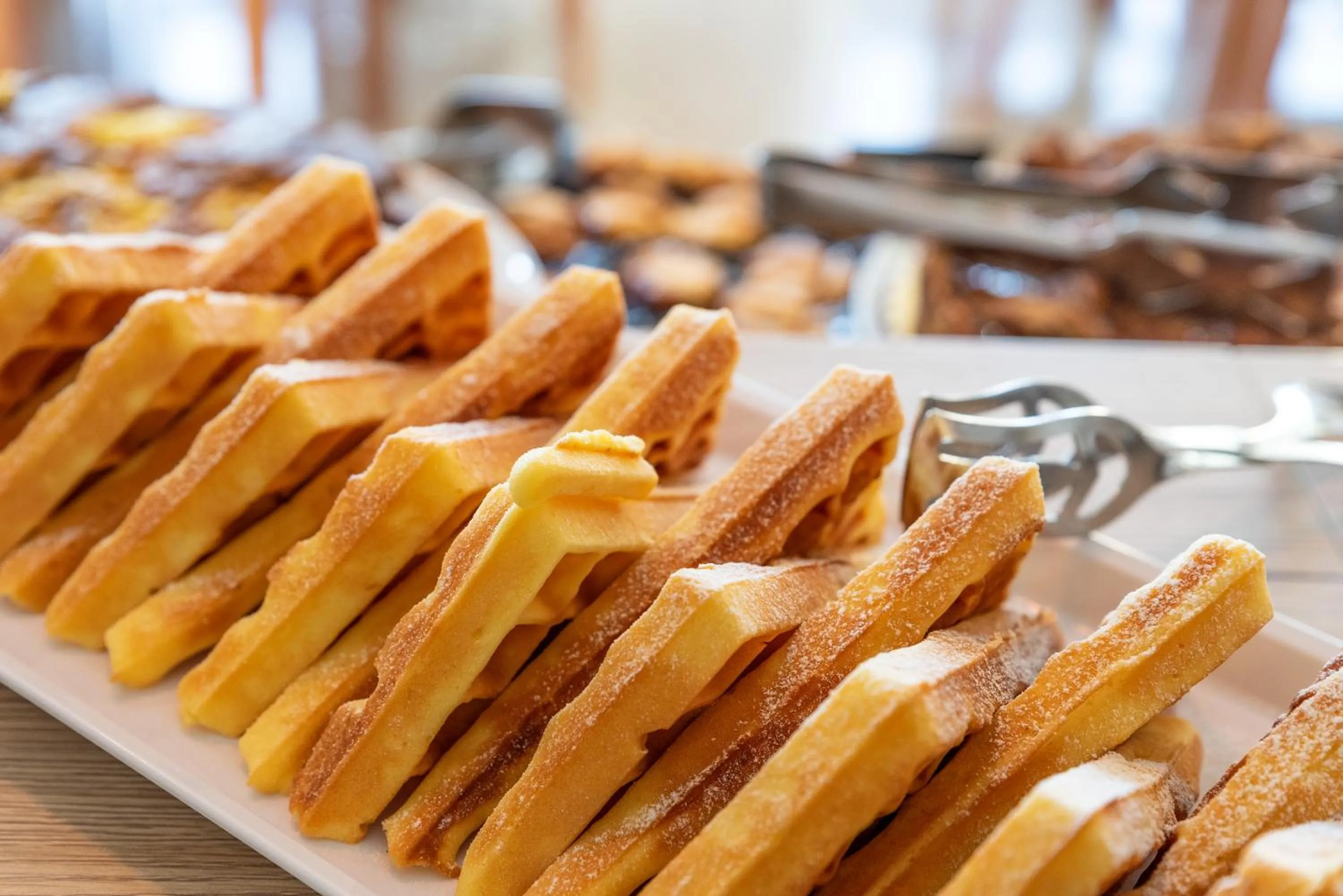 Breakfast in Hotel Happy