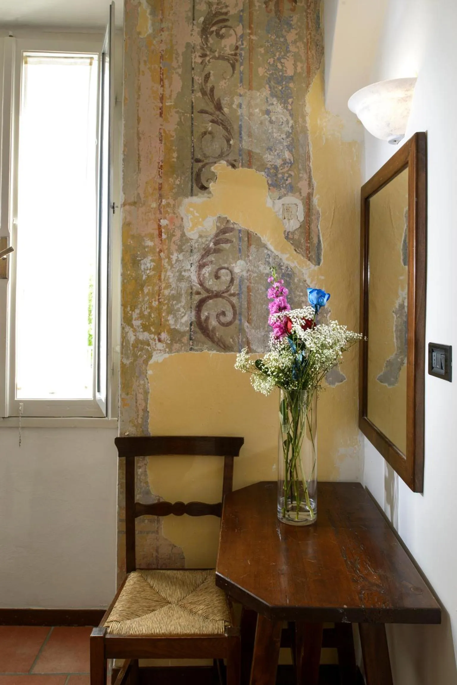 Bedroom in Hotel Porta Marmorea