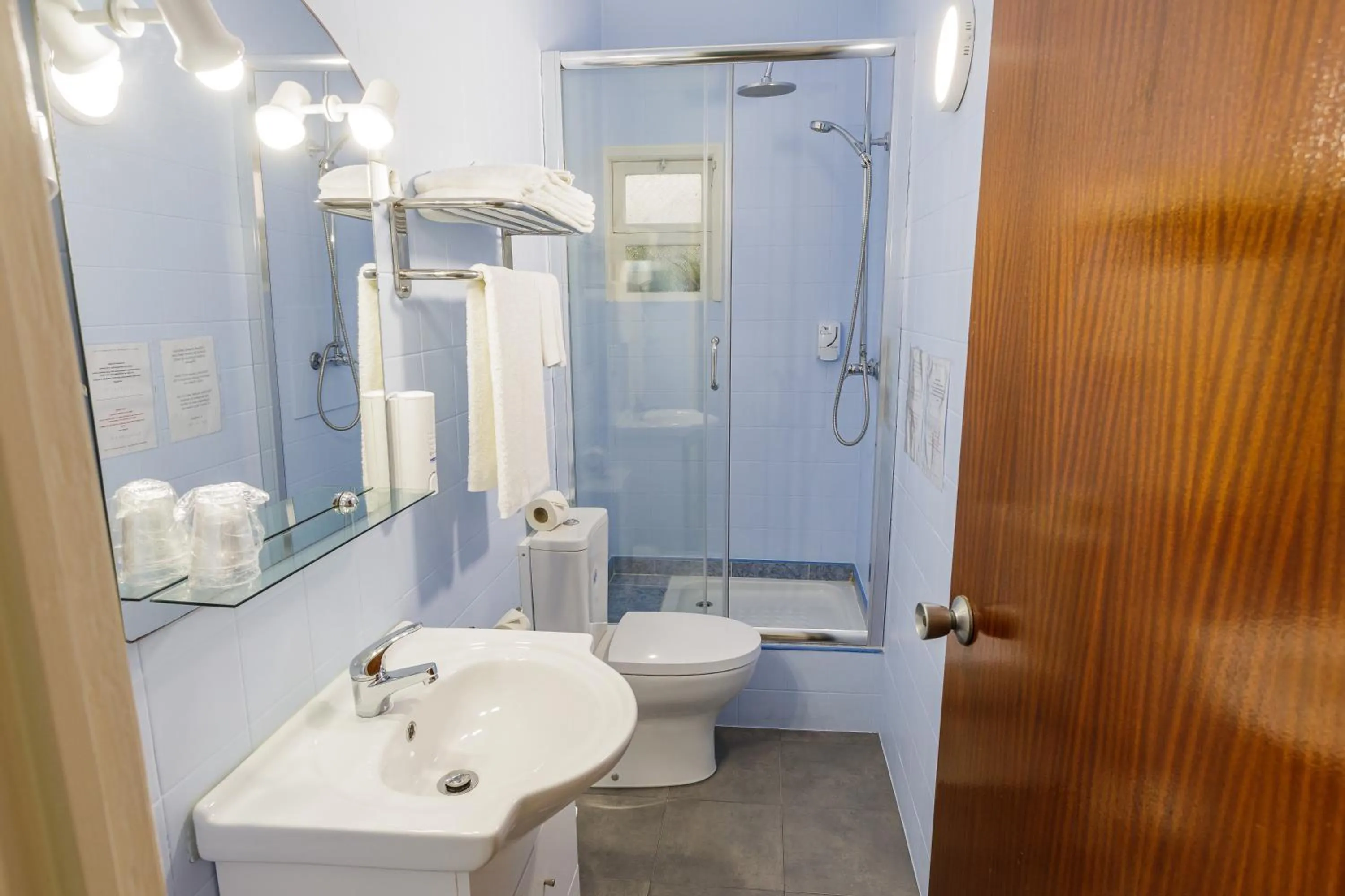 Bathroom in Hospedaria Australia