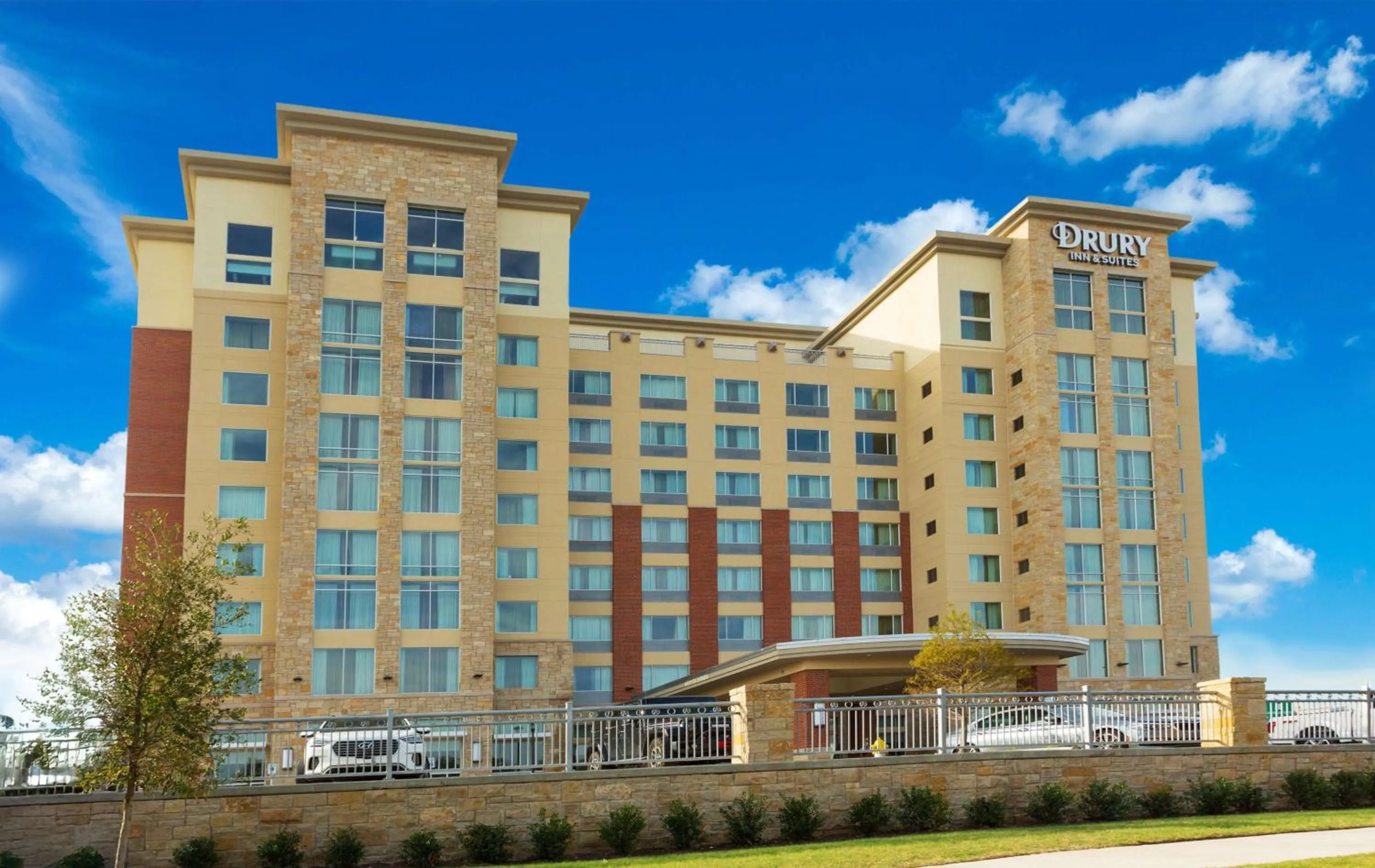 Property building in Drury Inn & Suites Dallas Frisco