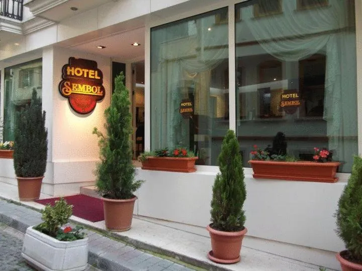 Facade/entrance in Sembol Hotel