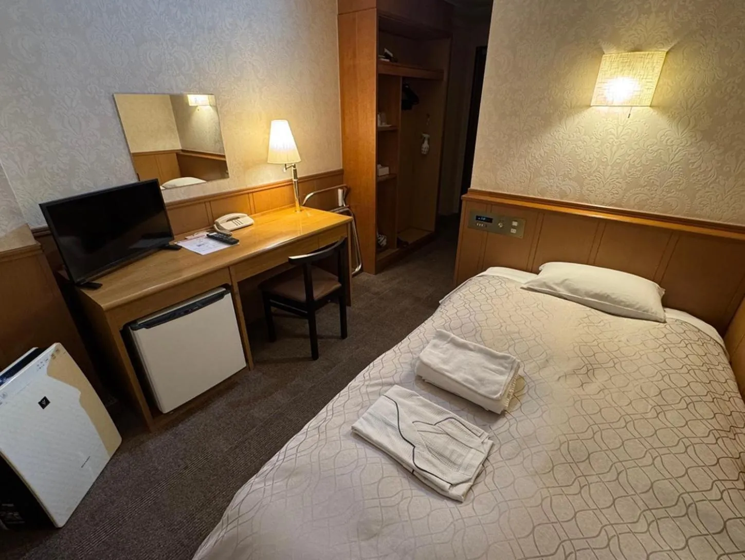 Bed in Ohta Grand Hotel