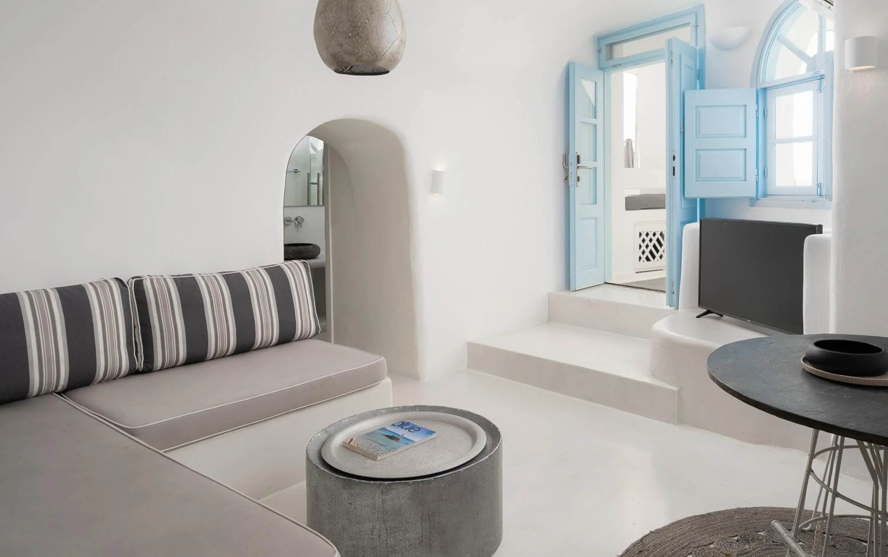 Photo of the whole room in Dana Villas & Infinity Suites