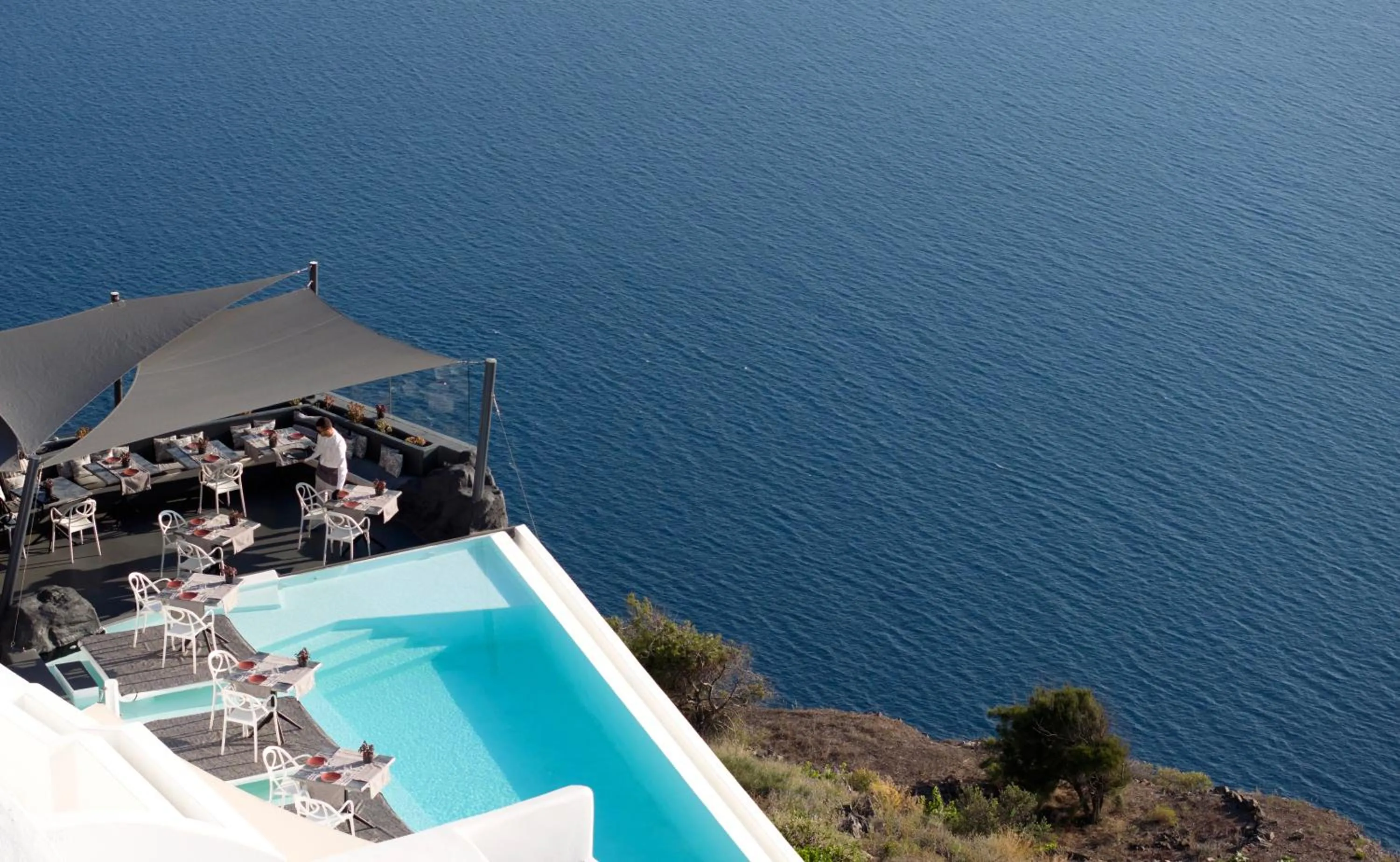 Restaurant/places to eat in Dana Villas & Infinity Suites