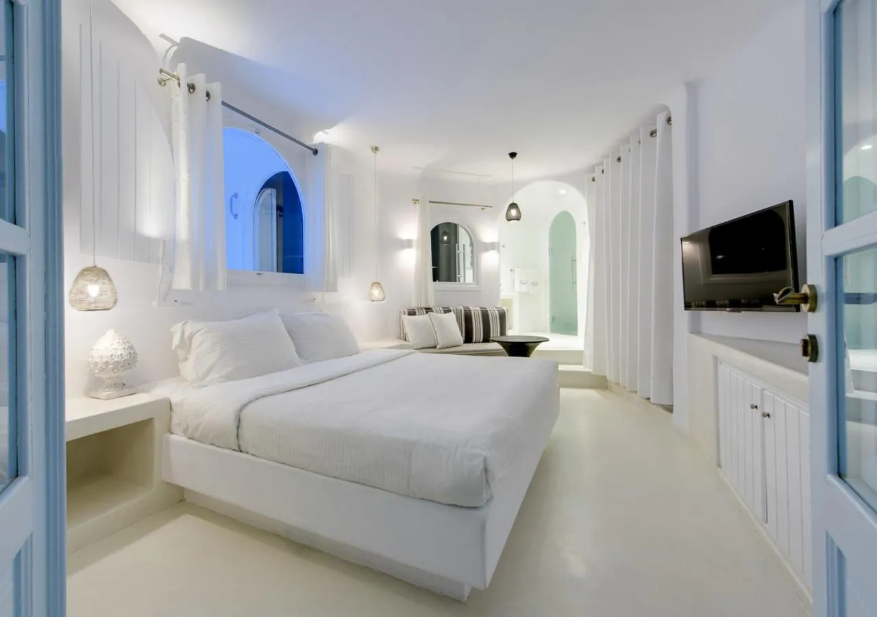 Bed in Dana Villas & Infinity Suites