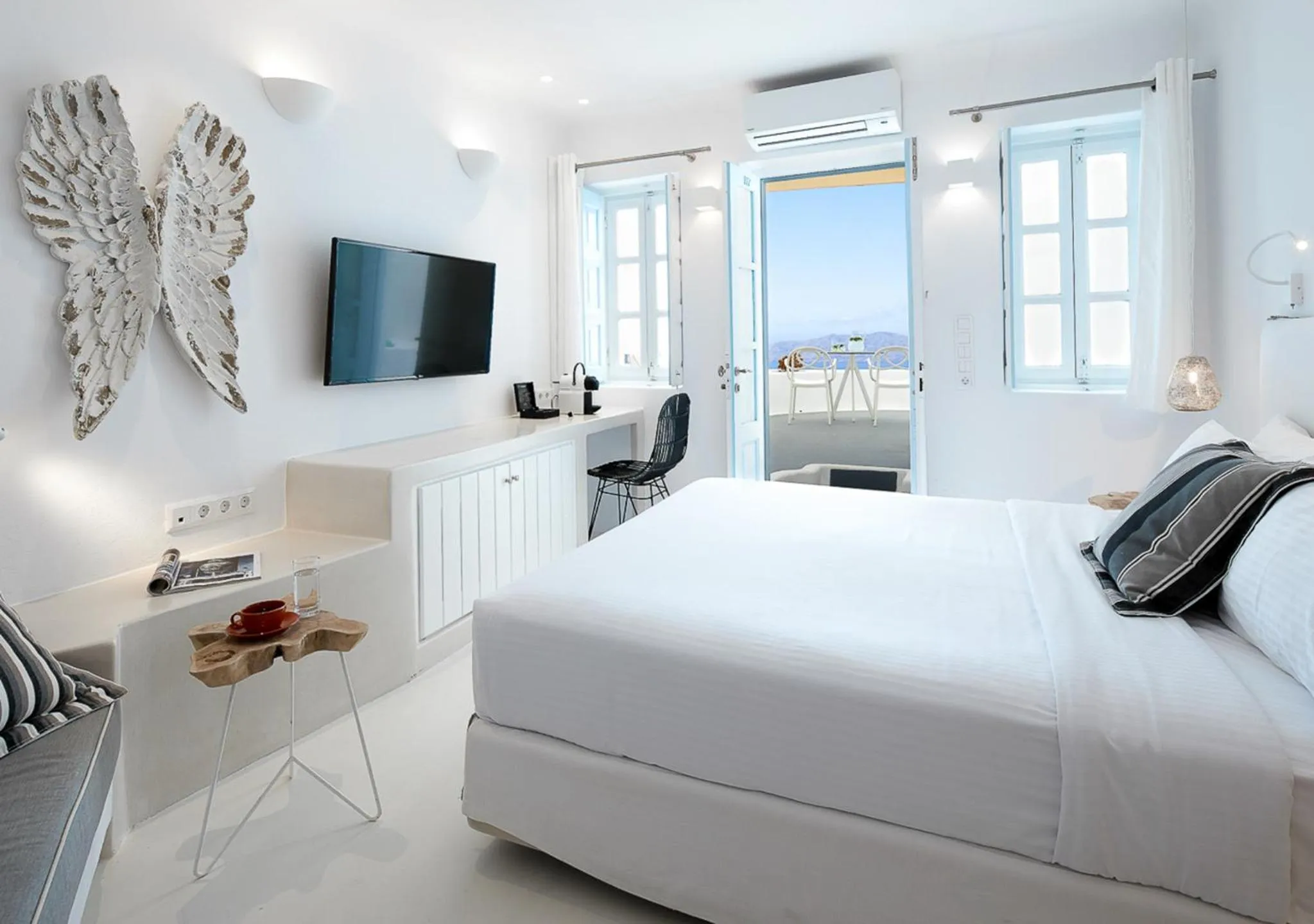 Bed in Dana Villas & Infinity Suites